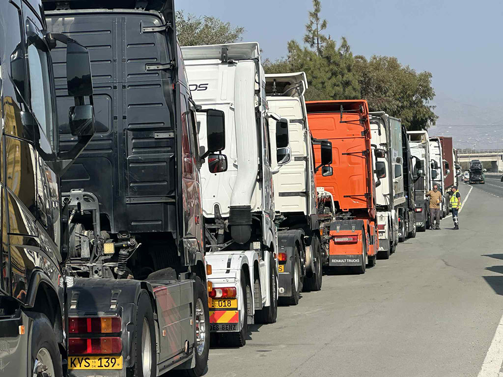 cover Ports face disruption as transporters’ strike continues