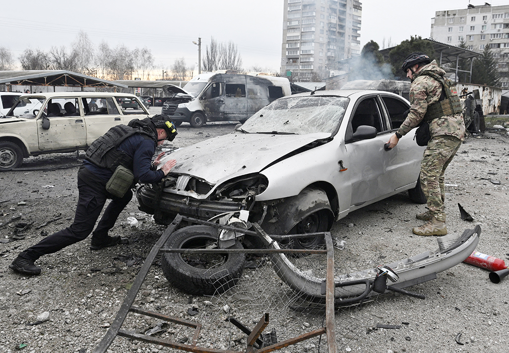 Ukraine peace talks stretch into second day at start of pivotal week for Europe