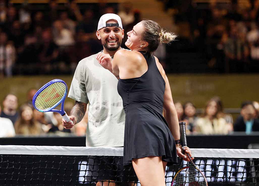 cover Kyrgios beats Sabalenka in &#8216;Battle of the Sexes&#8217; showdown