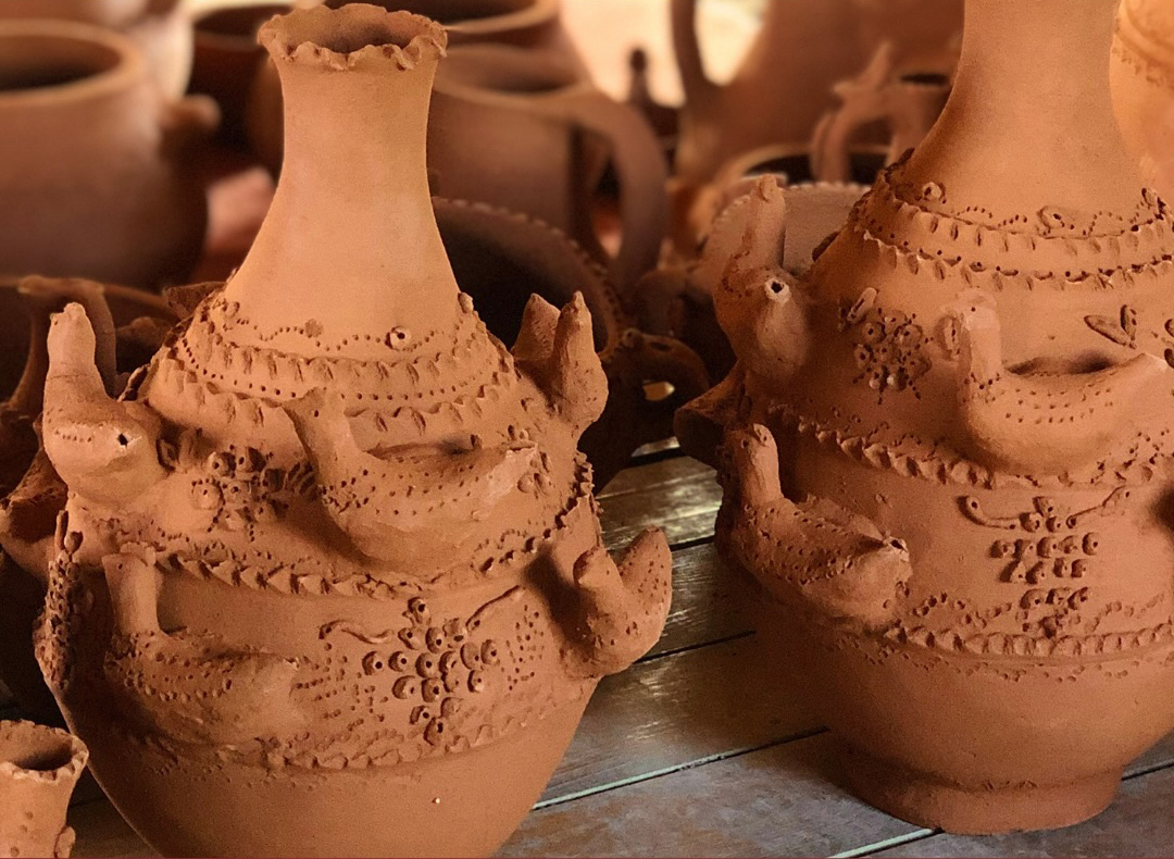 cover Highlighting Cyprus’ rich cultural heritage in clay