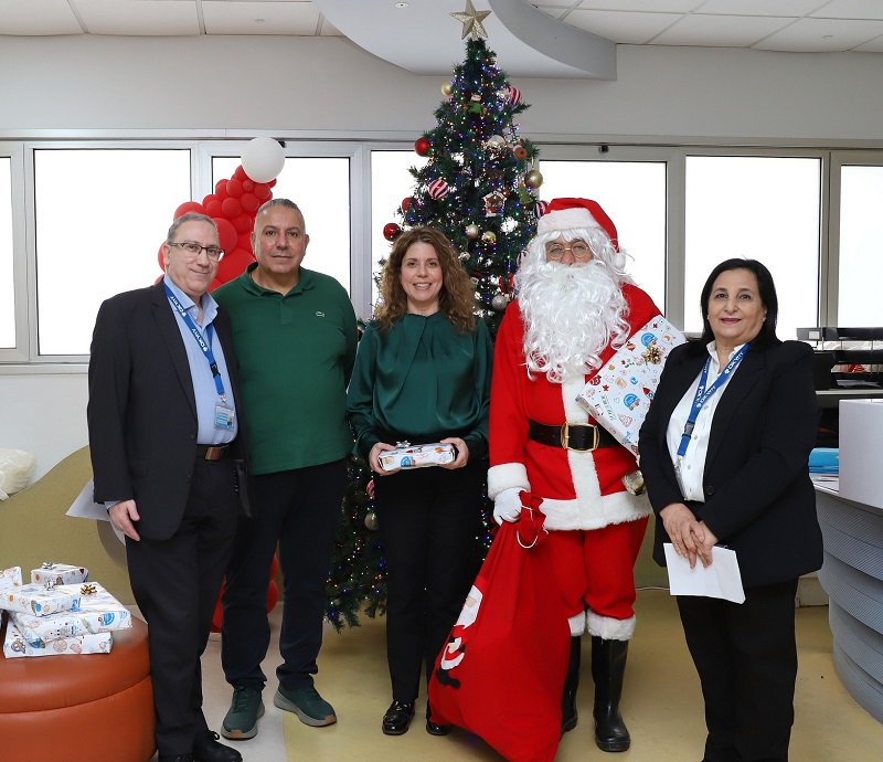 image Eurobank spreads smiles, delivers hope to kids at Makarios Hospital