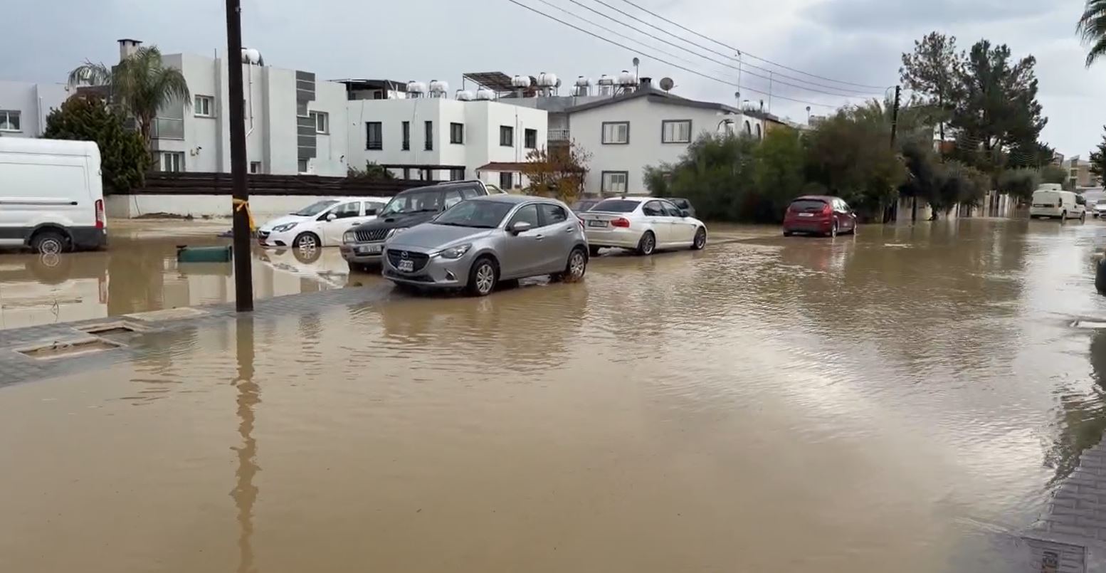Floods hit north as streams overflow and roads close