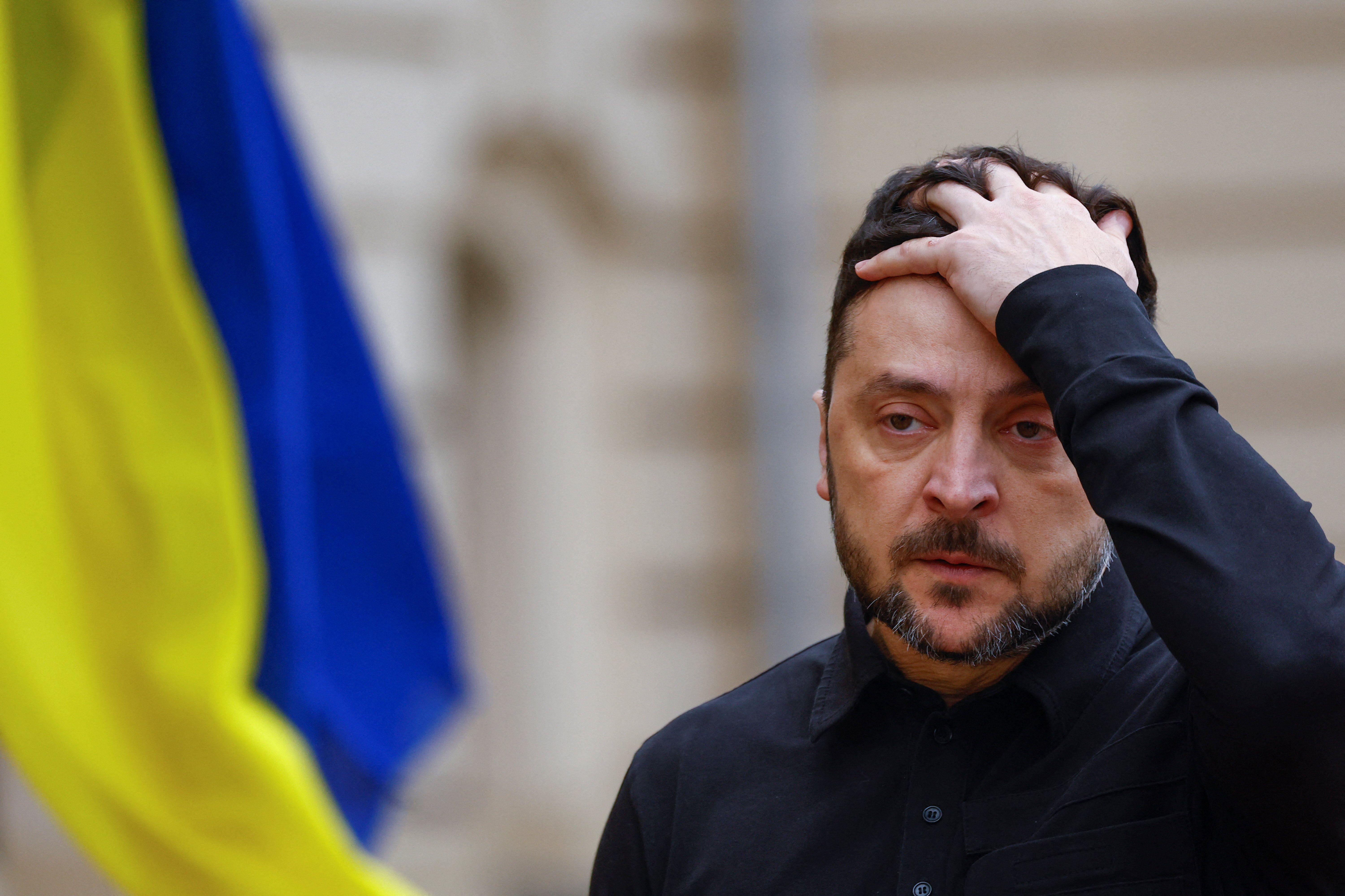 image Zelenskiy seeks meeting with Trump to hammer out issue of territory