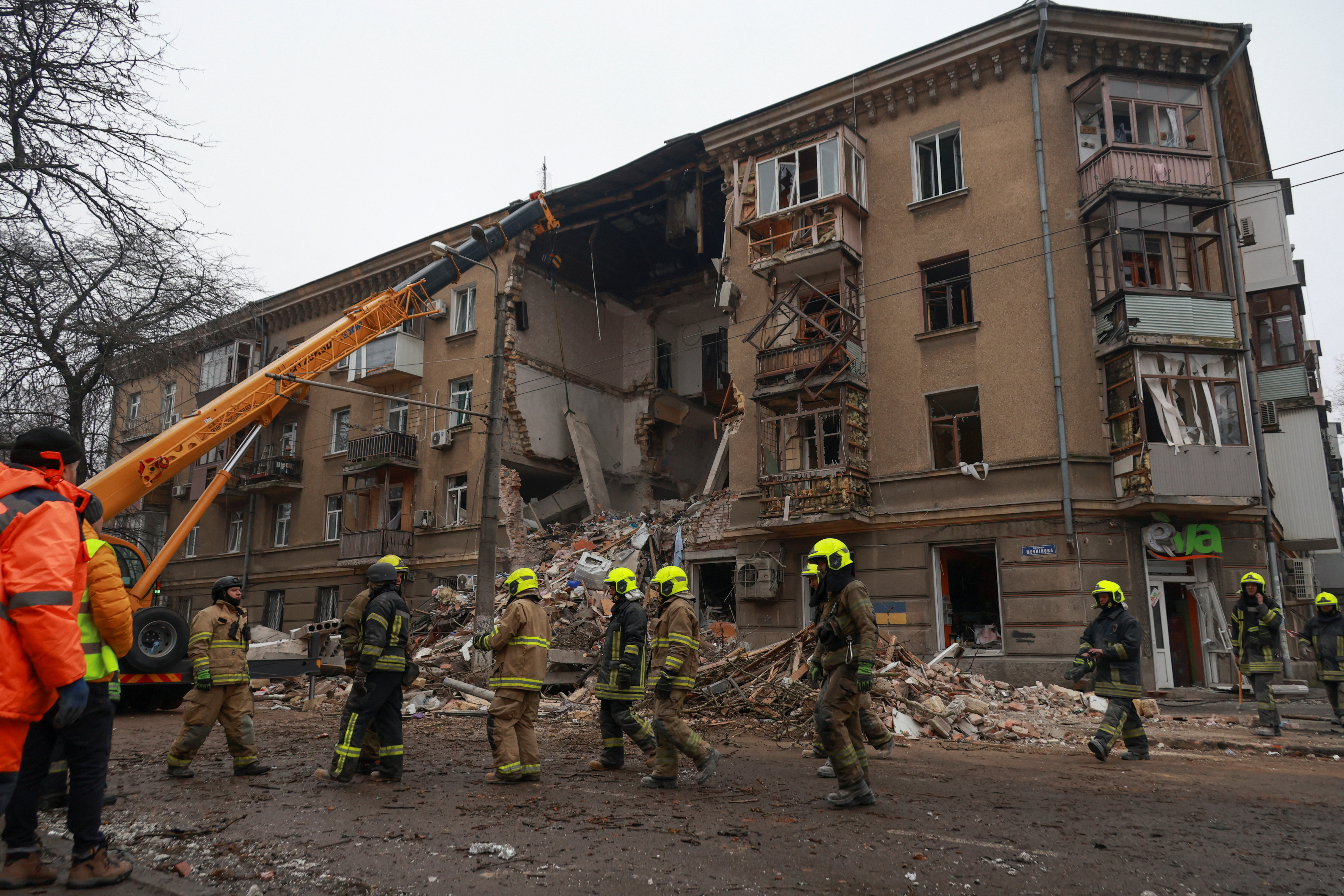 cover Russian attack cuts power in Ukraine&#8217;s Kharkiv, 23 wounded in Odesa