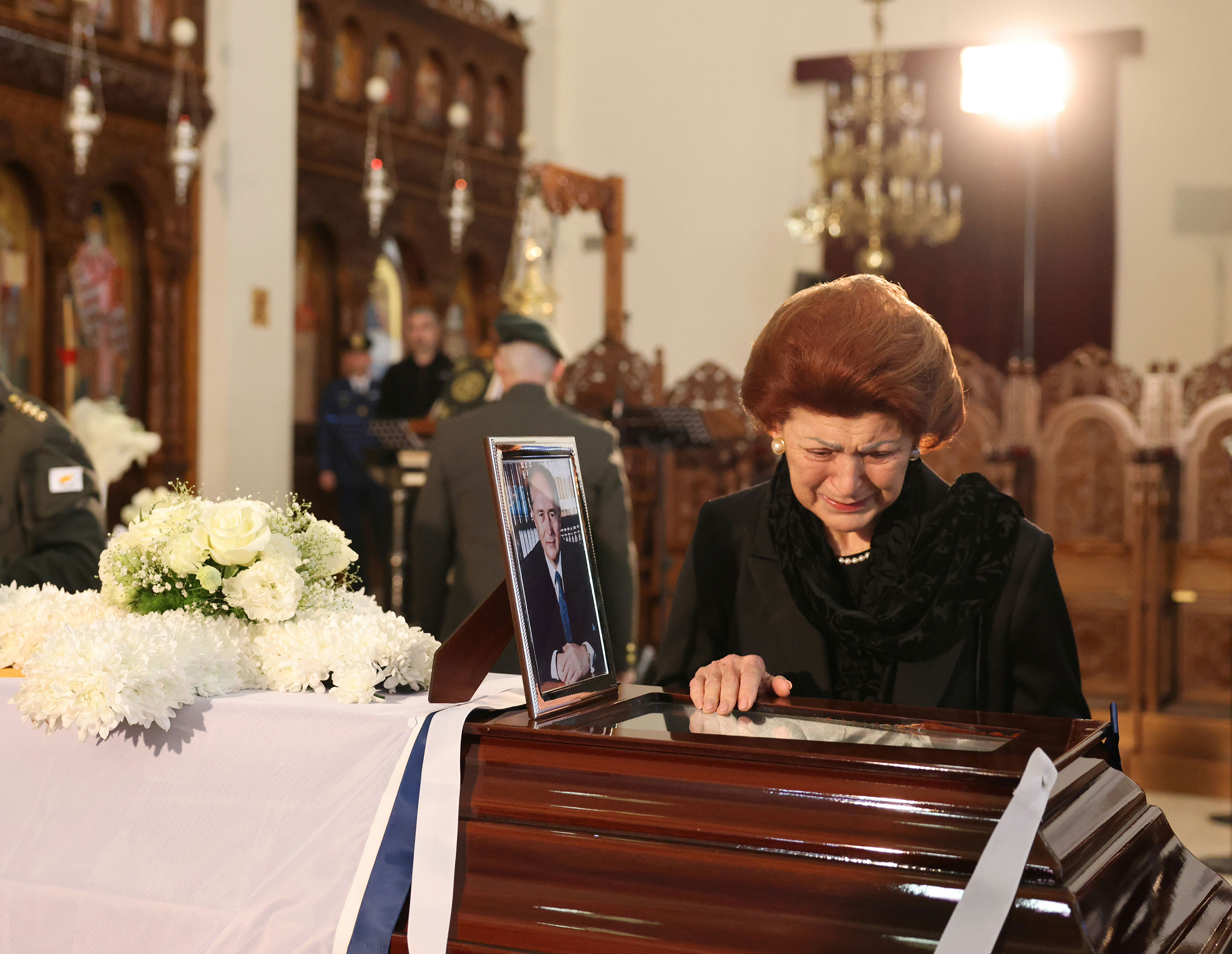 Hundreds attend George Vassiliou’s state funeral