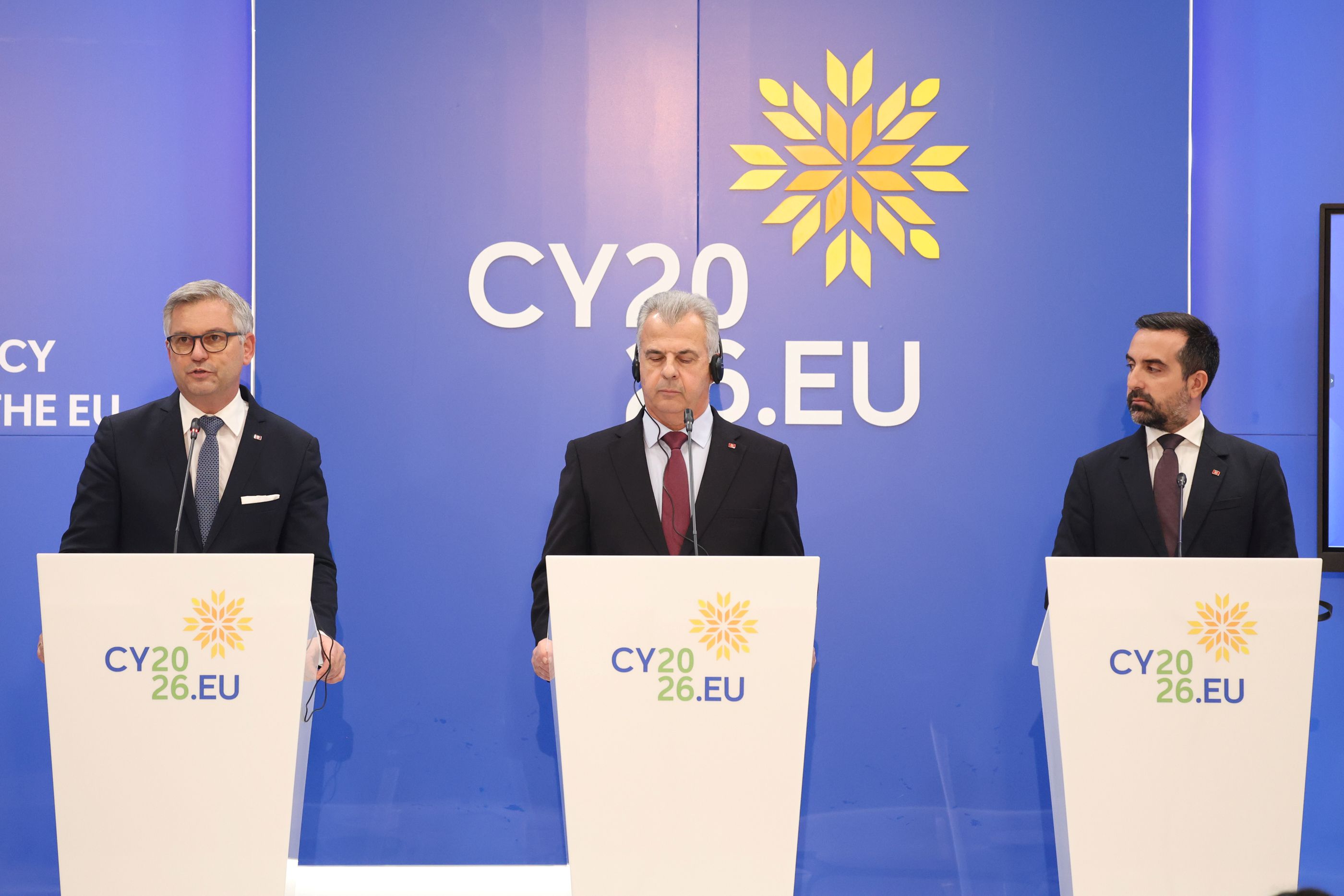 cover Commission ‘fully supports’ Cyprus joining Schengen zone