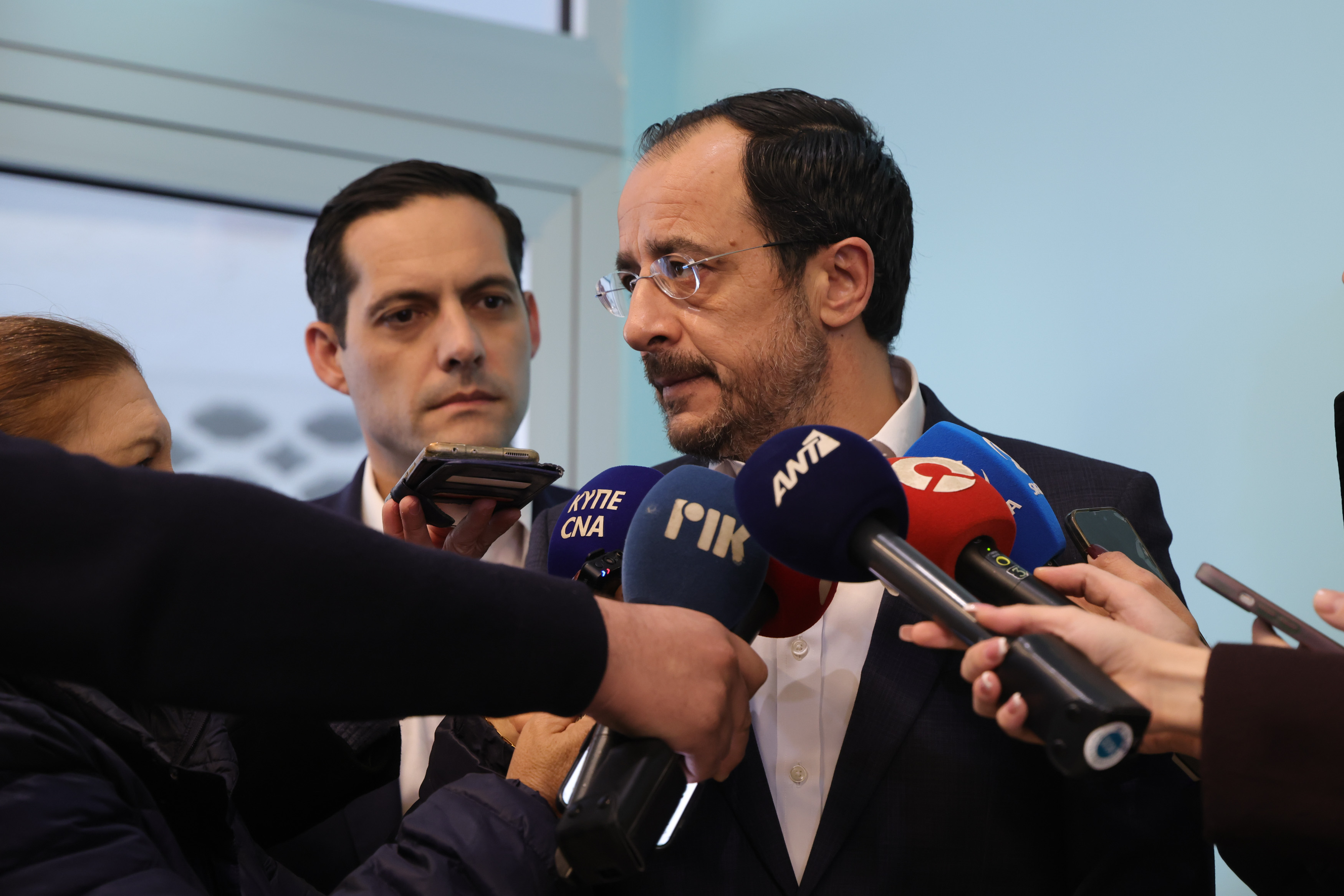 Experts probe shadowy ‘Videogate’ release