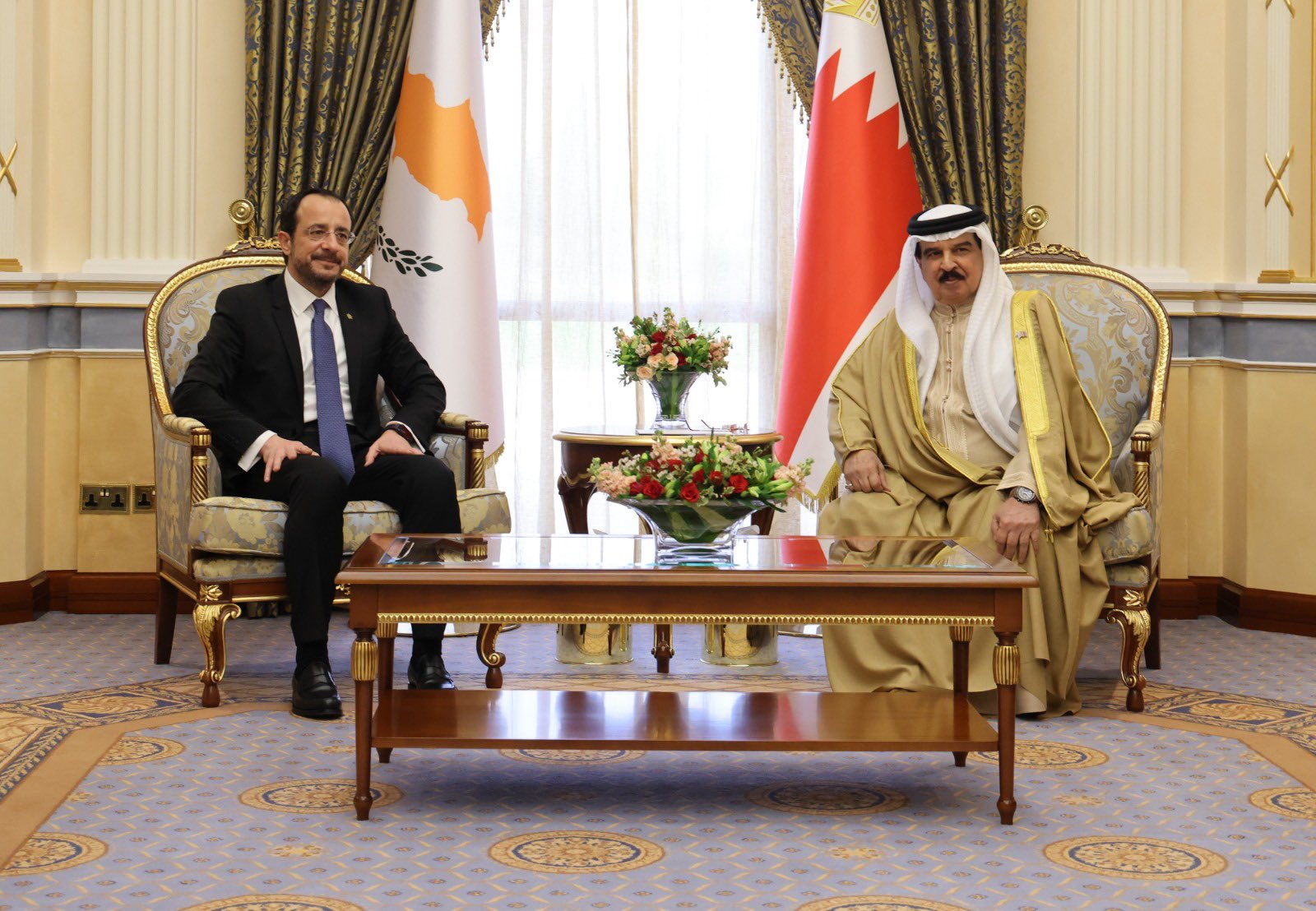 cover Christodoulides praises ‘wise and visionary leadership’ of Bahrain’s king
