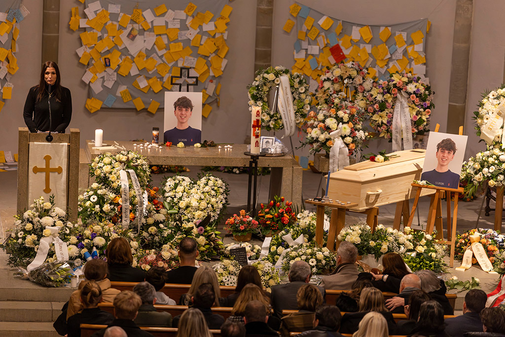 Night club safety in the spotlight after Swiss fire tragedy