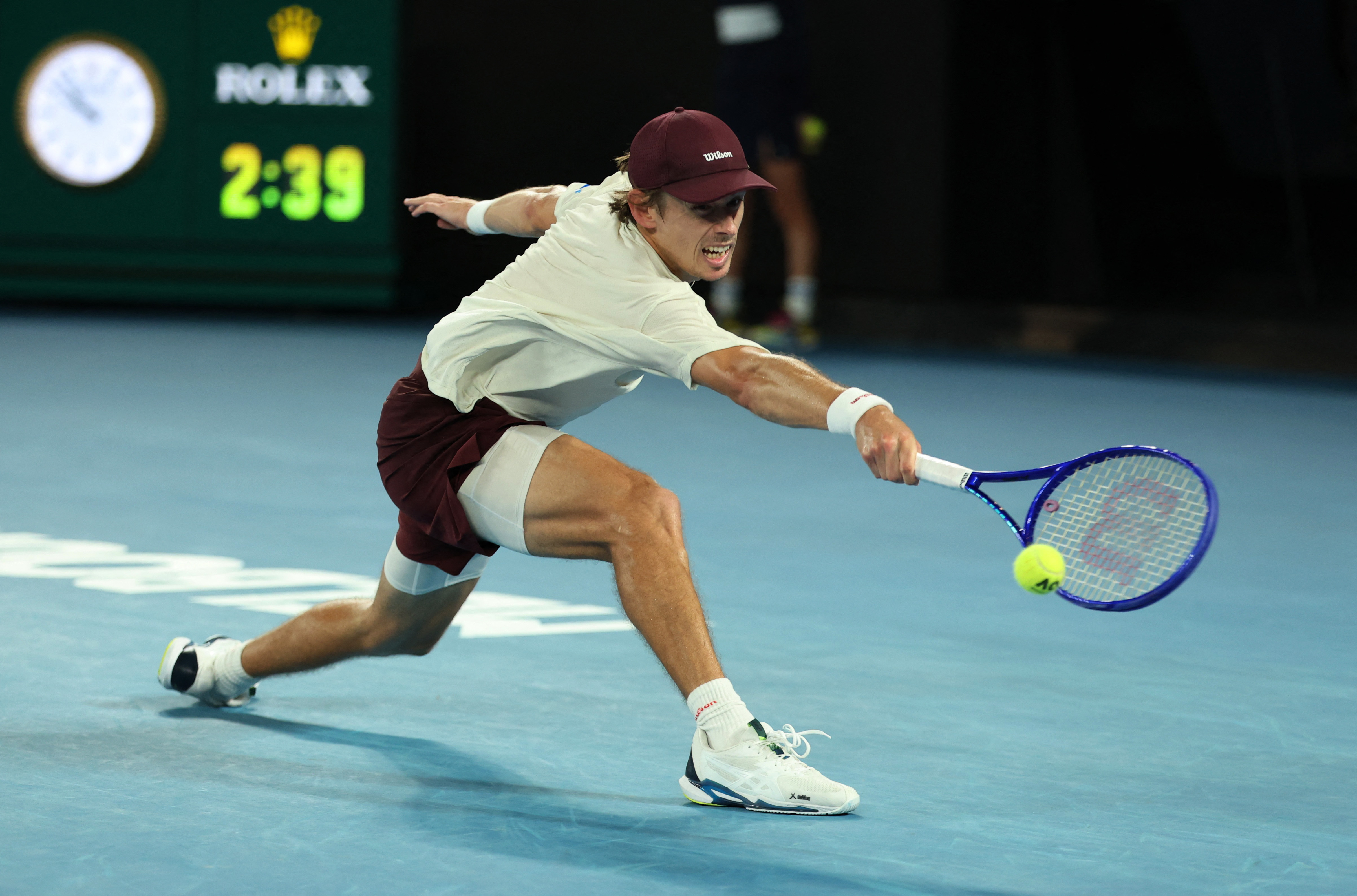 cover Dominant De Minaur thumps Tiafoe to make Melbourne fourth round