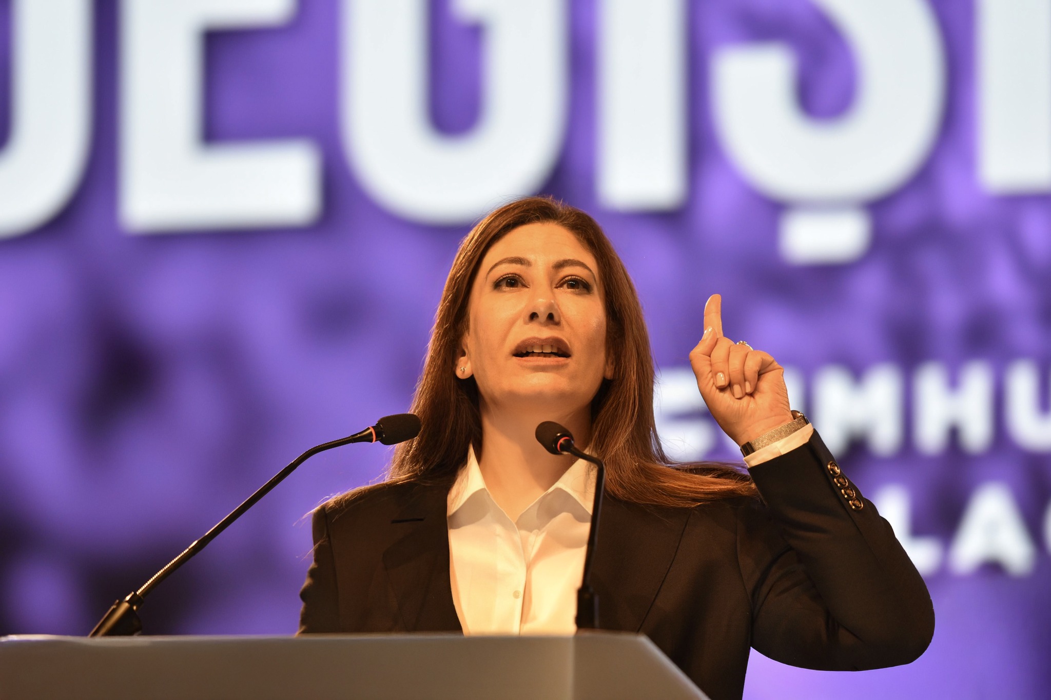 North opposition leader decries ‘atomic bomb’ of corruption