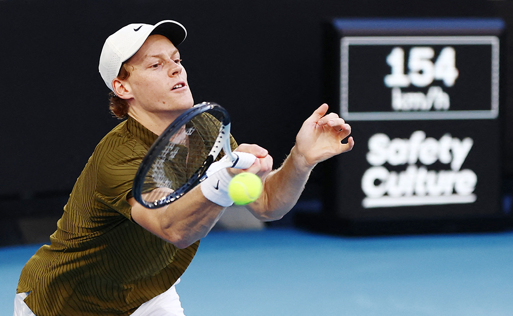 cover Sinner fires up in the heat to reach quarter-finals (wrapup)