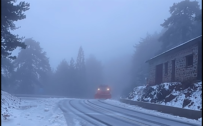 cover Heavy snow closes main routes to Troodos