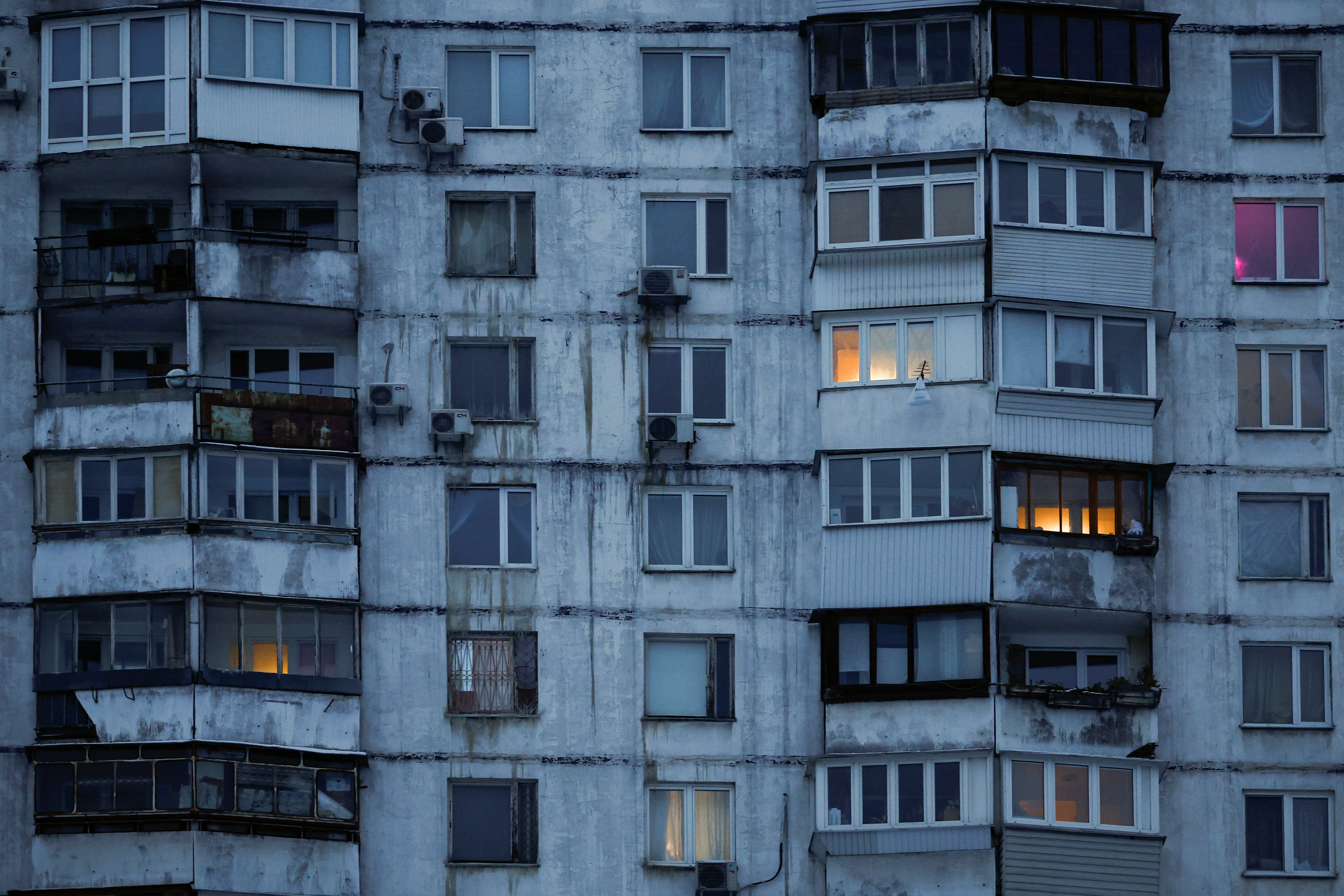 Russian air attack on Ukraine knocks out power for millions