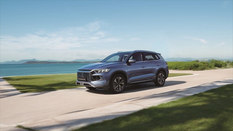 The new BYD SEALION 5 DM-i makes its debut in Cyprus 