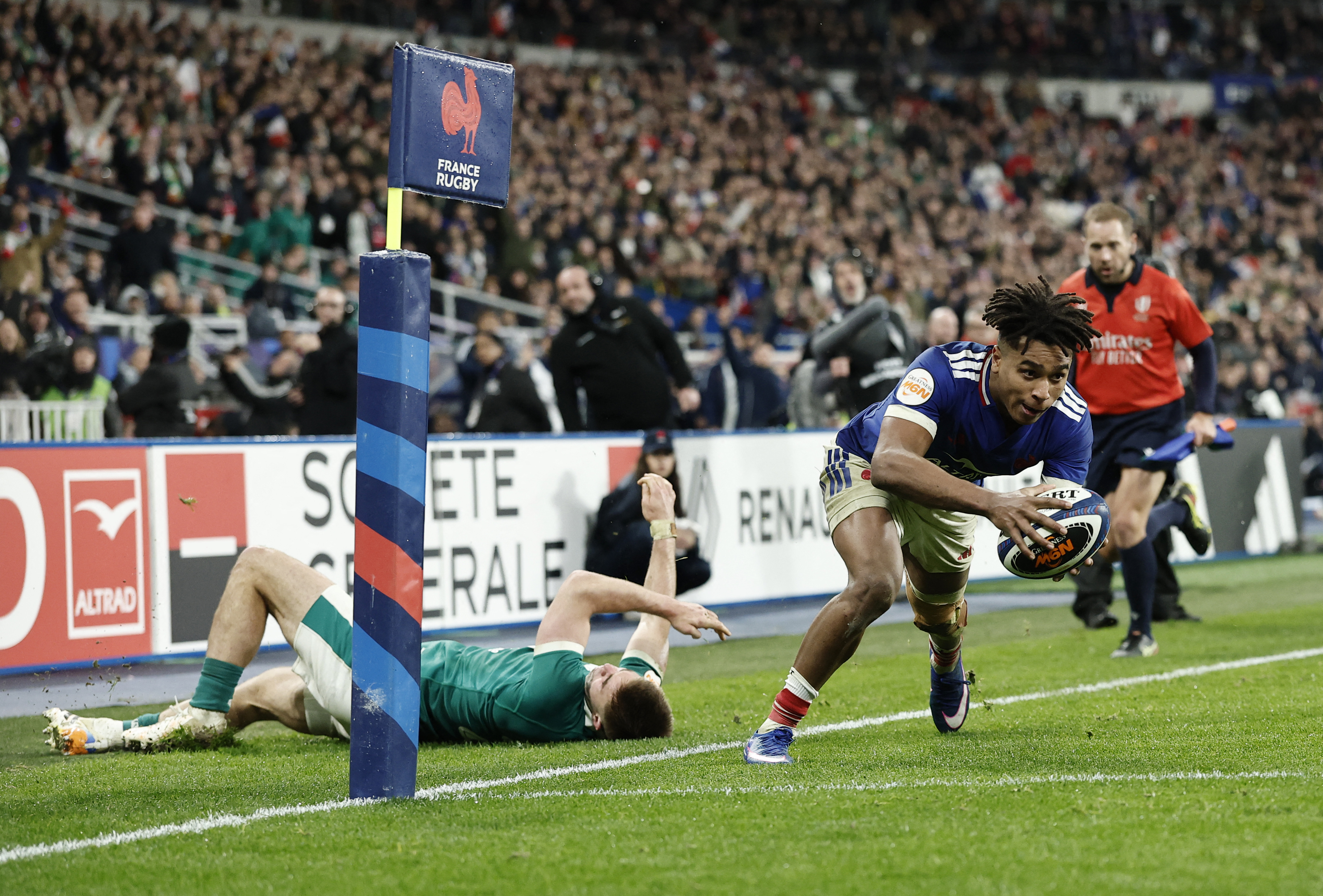 cover Brilliant France too strong for Ireland in Six Nations opener