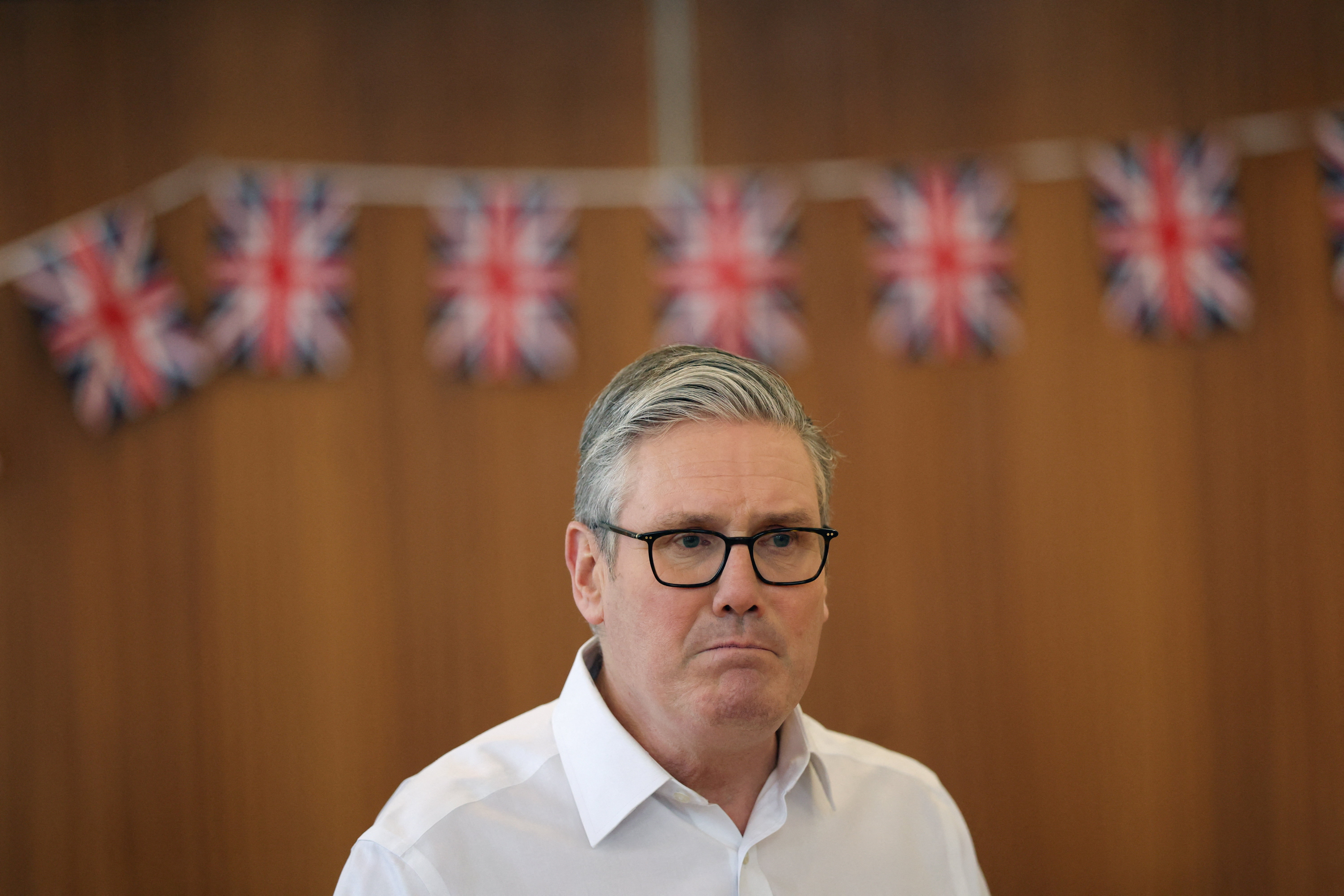 cover After bruising day, Starmer pledges to never walk away from his job