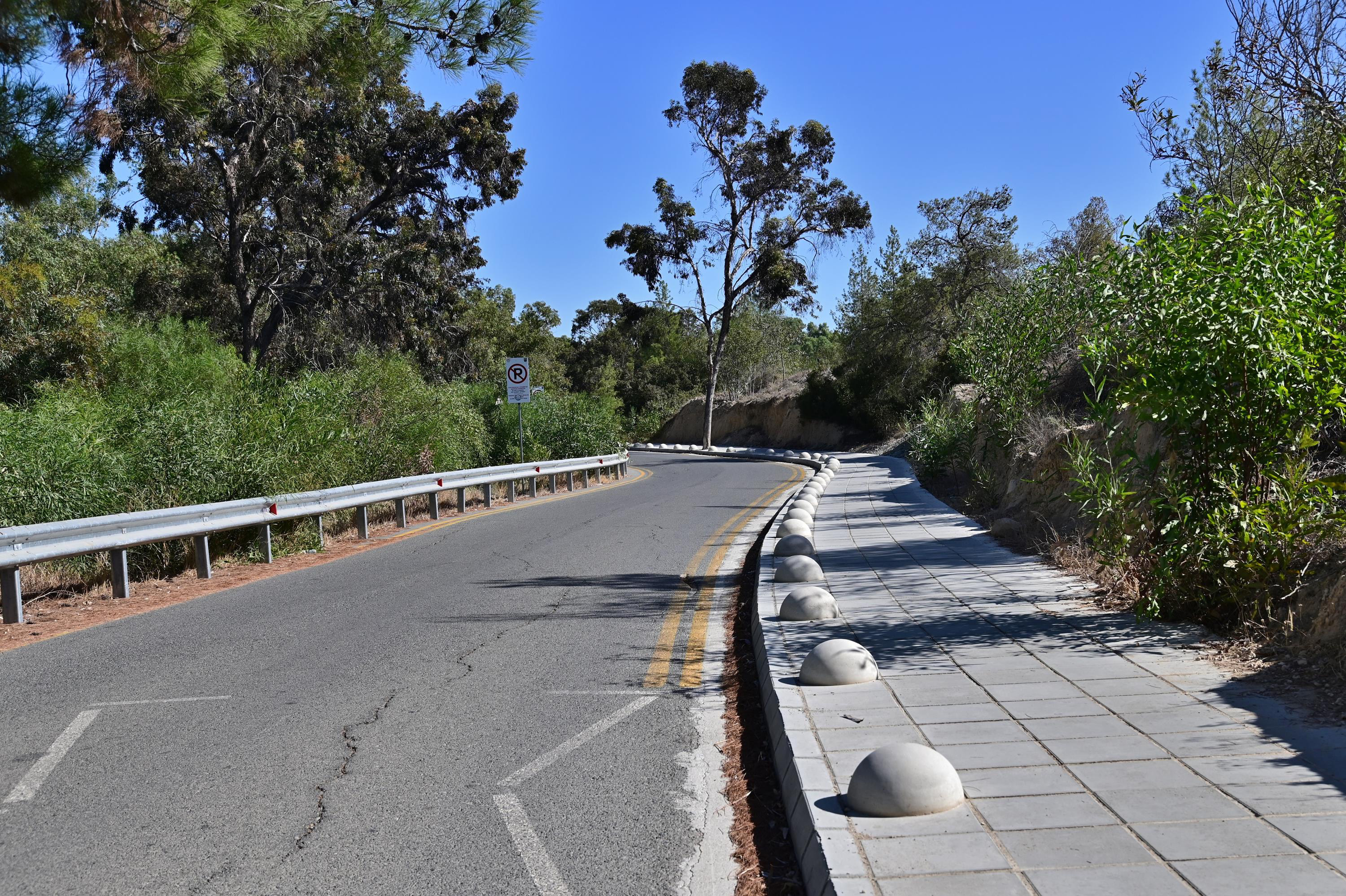 cover The southwest entrance of Athalassa park temporarily closed for roadworks