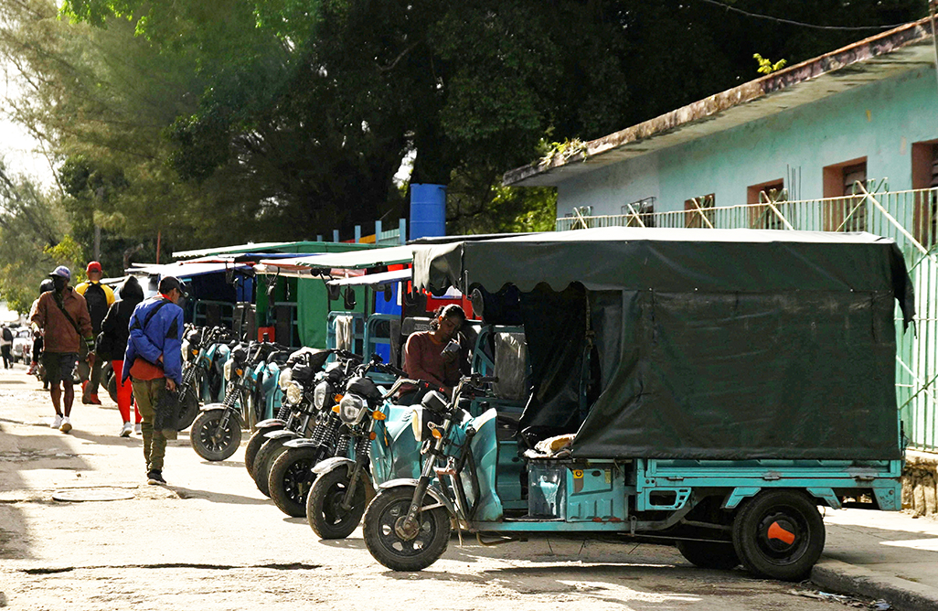 Kremlin says fuel situation in Cuba is critical, accuses US of ‘suffocating’ island