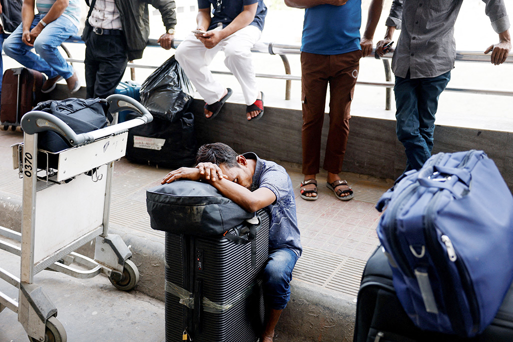 cover UK working on plans to help its citizens leave Gulf