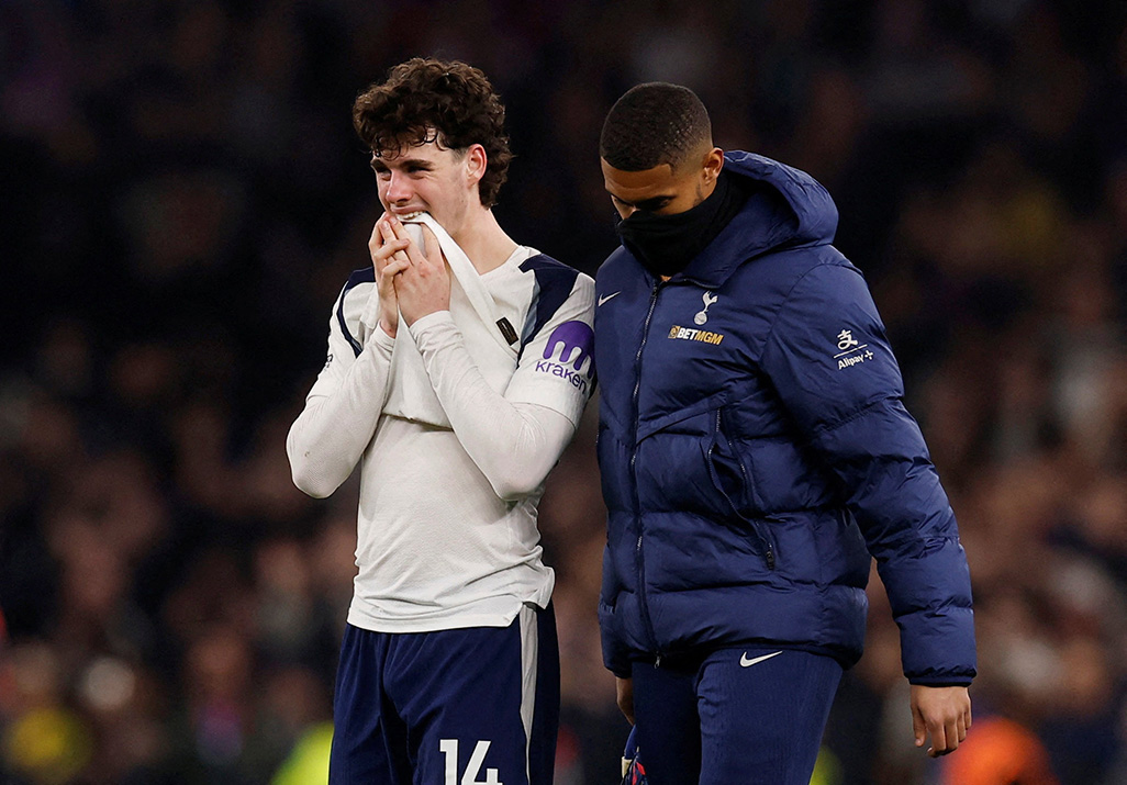 cover Spurs relegation fears deepen with another defeat