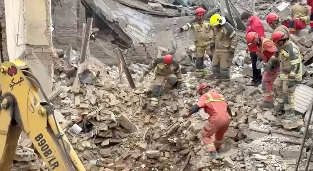 cover Israel has plans for three weeks of war as air strikes pound Iran