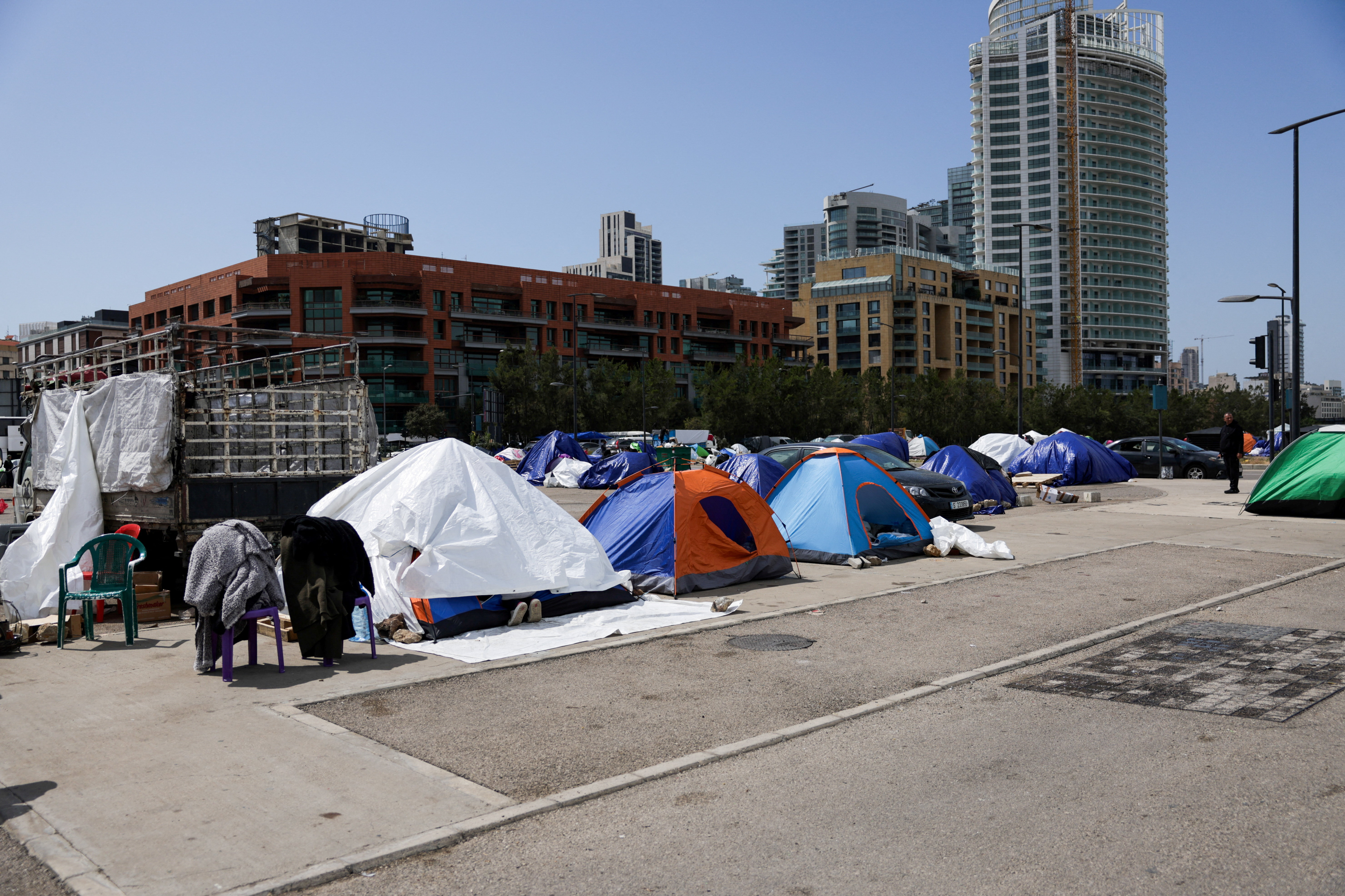cover France&#8217;s foreign minister heads to Israel after Lebanon talks