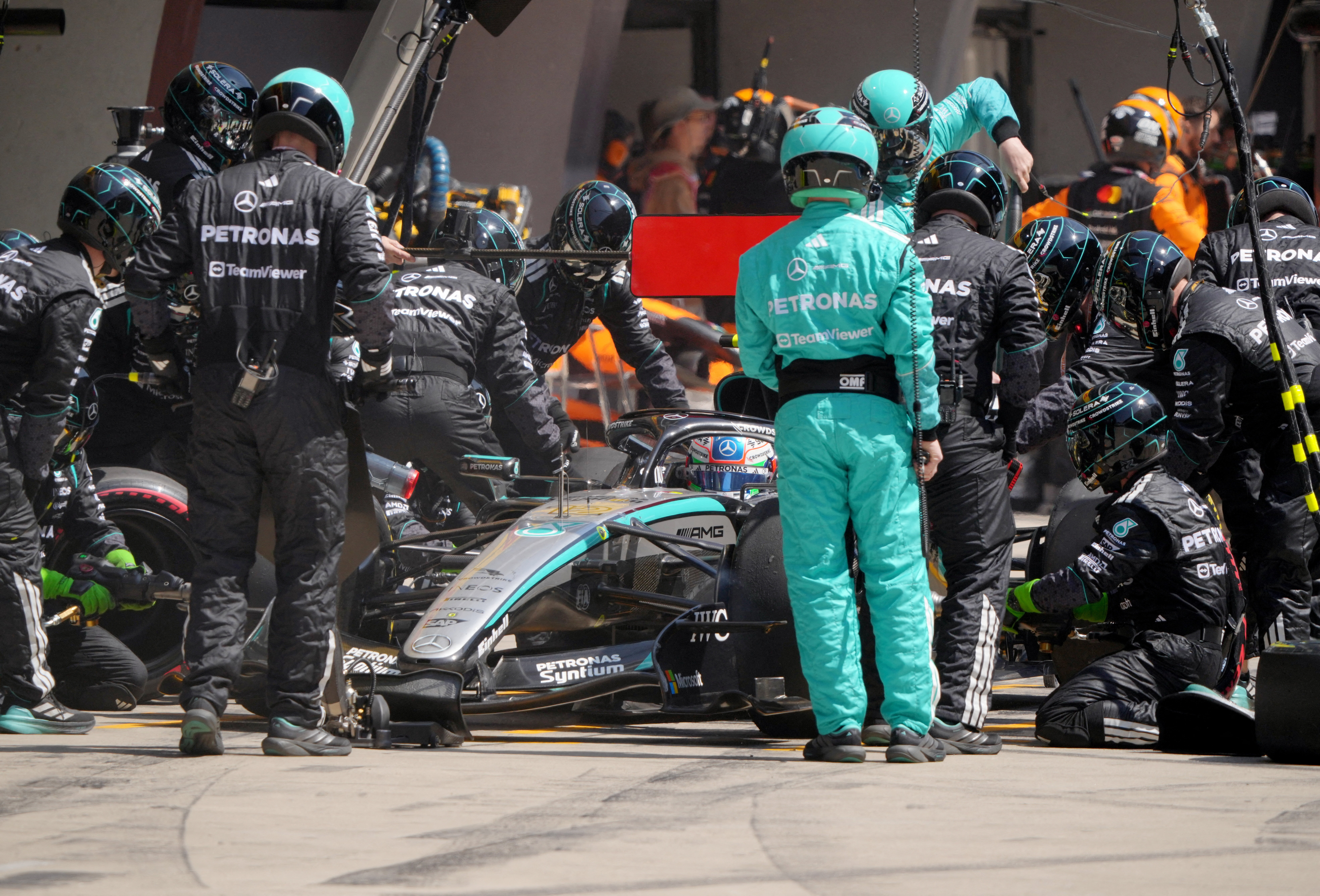 cover F1 leader Russell wins Shanghai sprint for Mercedes