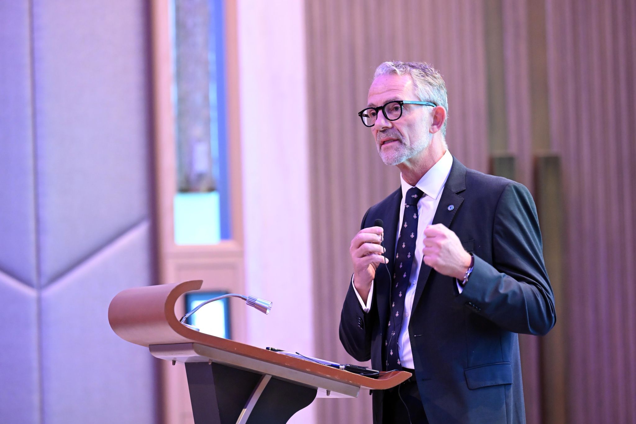 cover Columbia Group chief Mark O’Neil exits with immediate effect