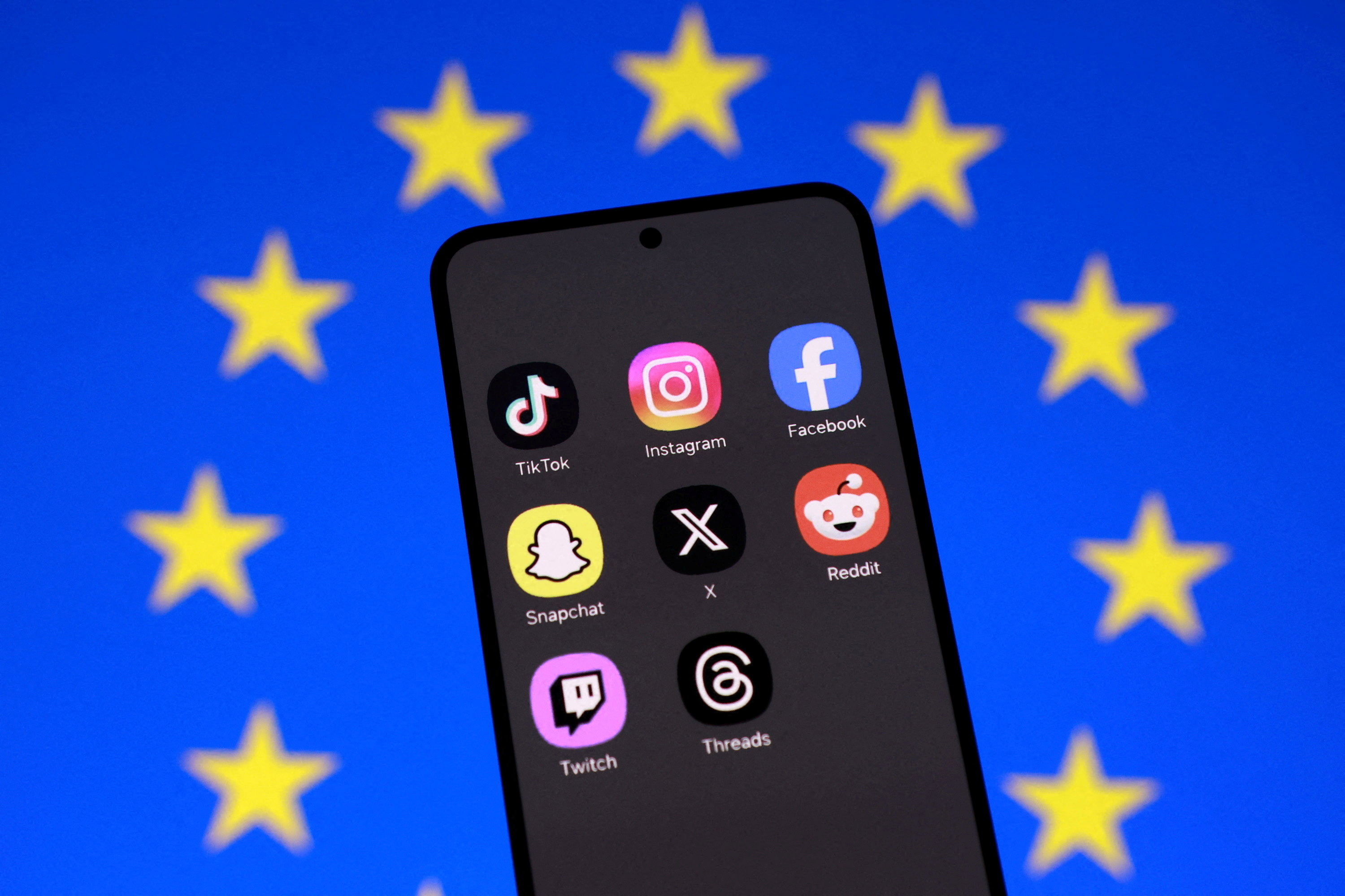 cover EU age verification app ready as Europe moves to curb children&#8217;s social media access