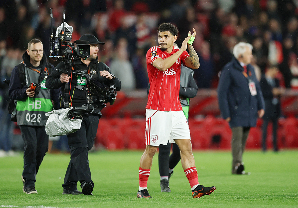 cover Forest edge Porto to secure Villa showdown