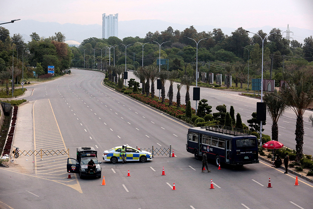 image US, Iran peace talks could resume in Pakistan; Iran&#8217;s foreign minister due