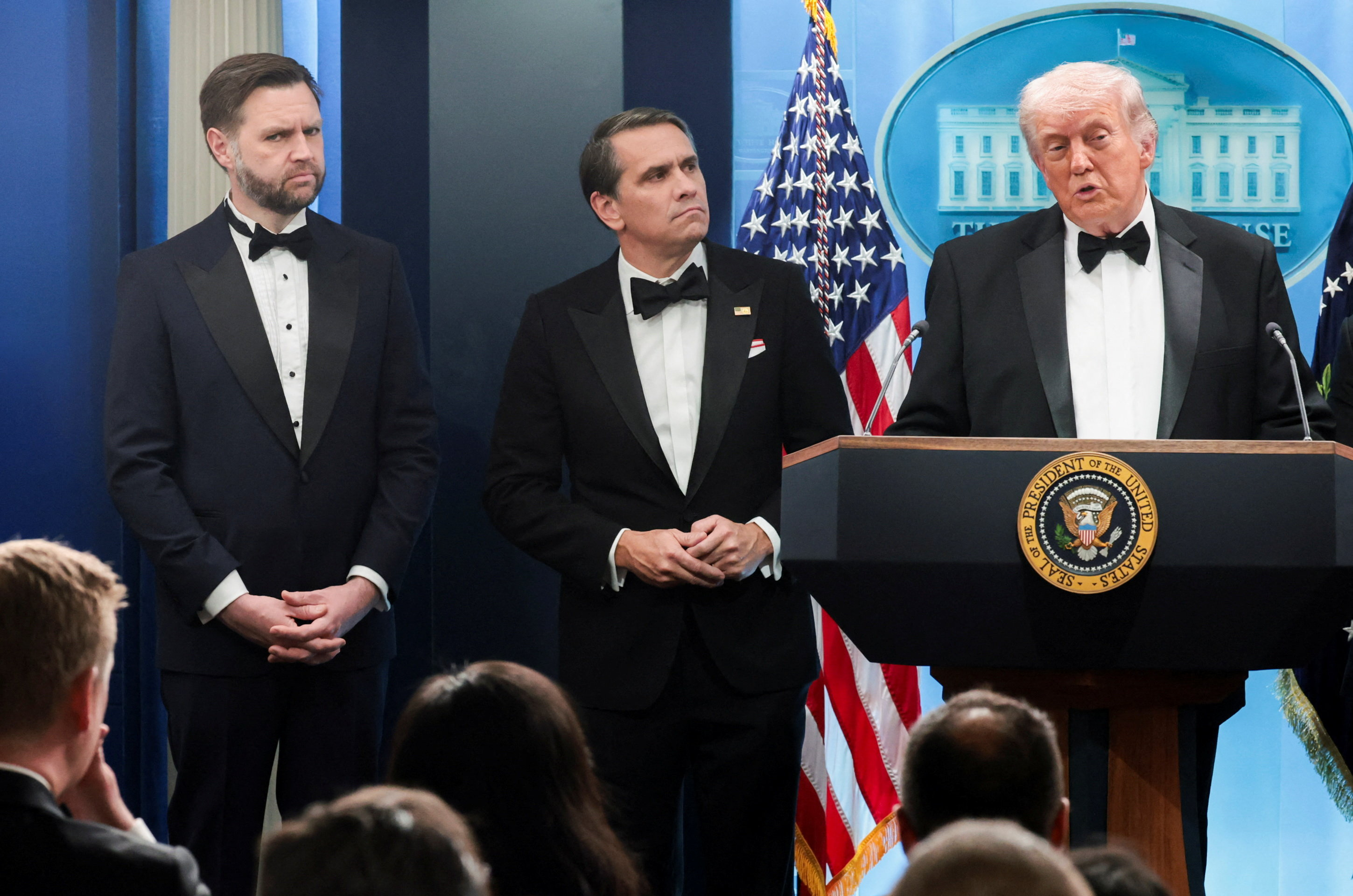 image US-Iran peace hopes fade as Trump scraps talks