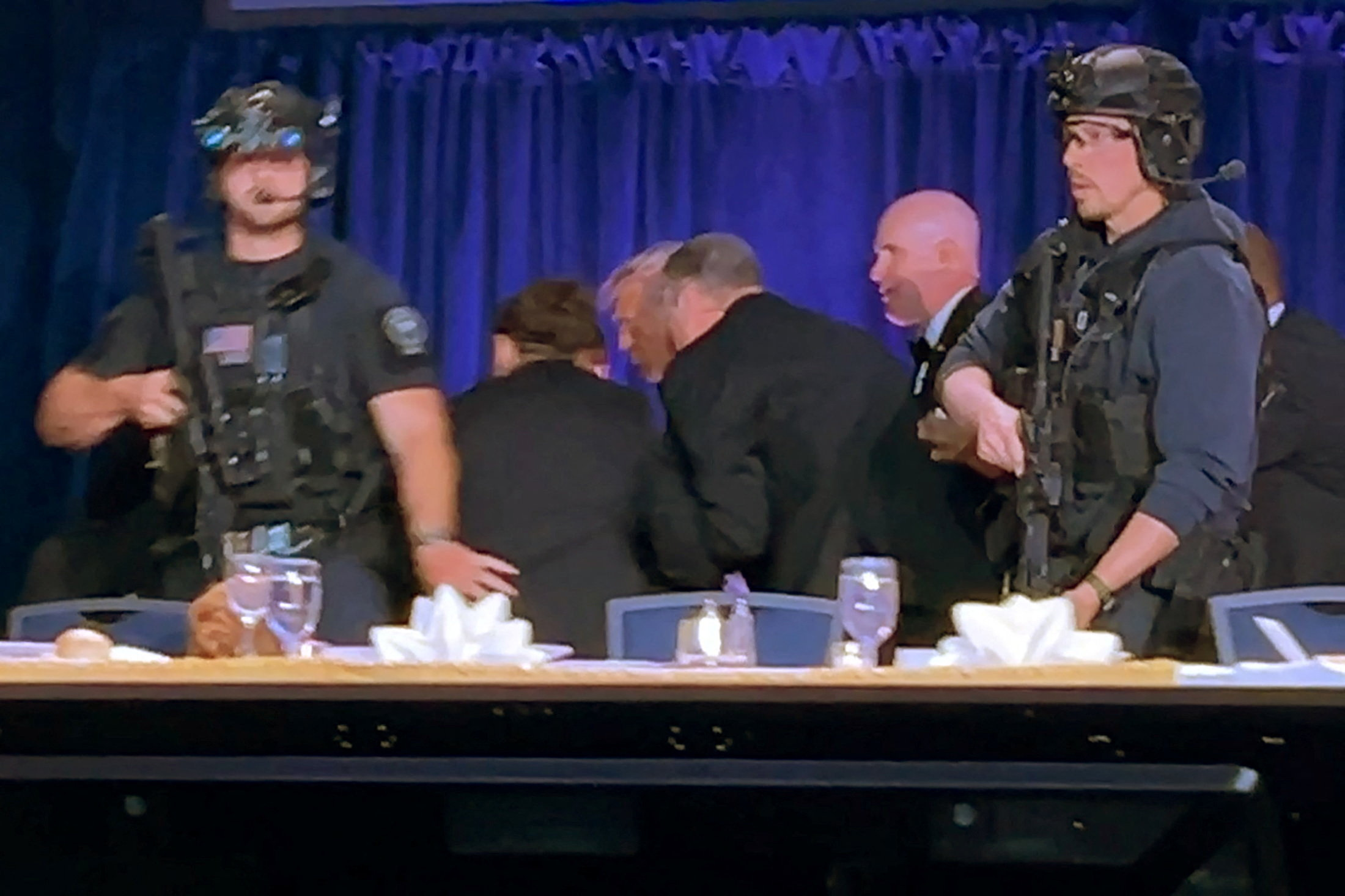 image Christodoulides condemns shooting at Washington dinner