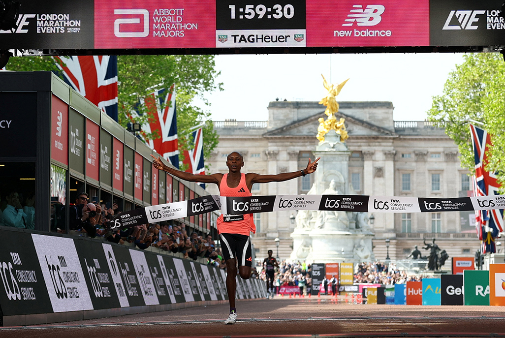 image Sawe smashes two-hour barrier to make history in London