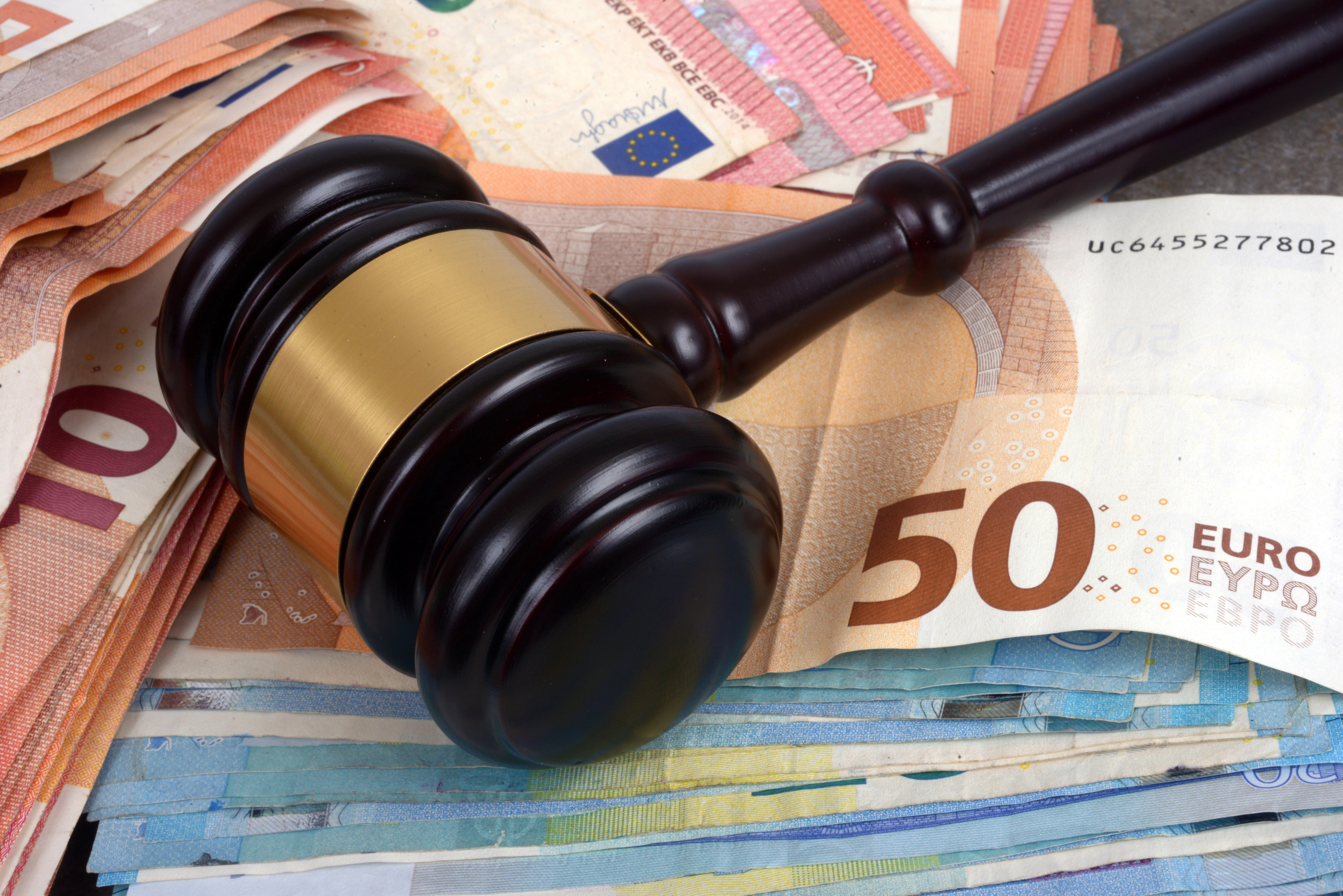 €26.3 million in legal fees owed to the Republic by foreigners