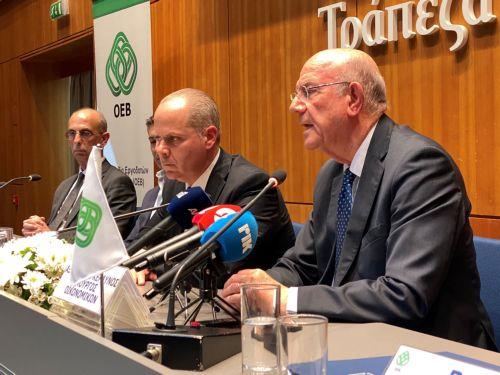 Keravnos holds off on new measures as Oev warns over bigger economic impact