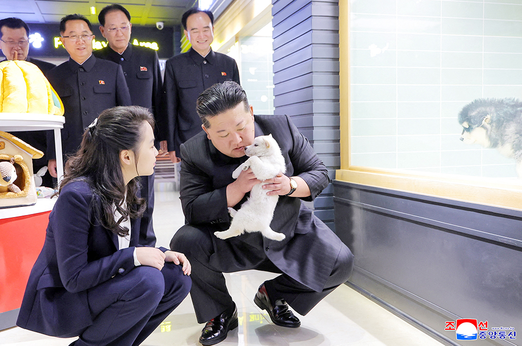 cover South Korea says &#8216;credible intelligence&#8217; indicates North Korean leader&#8217;s daughter is successor