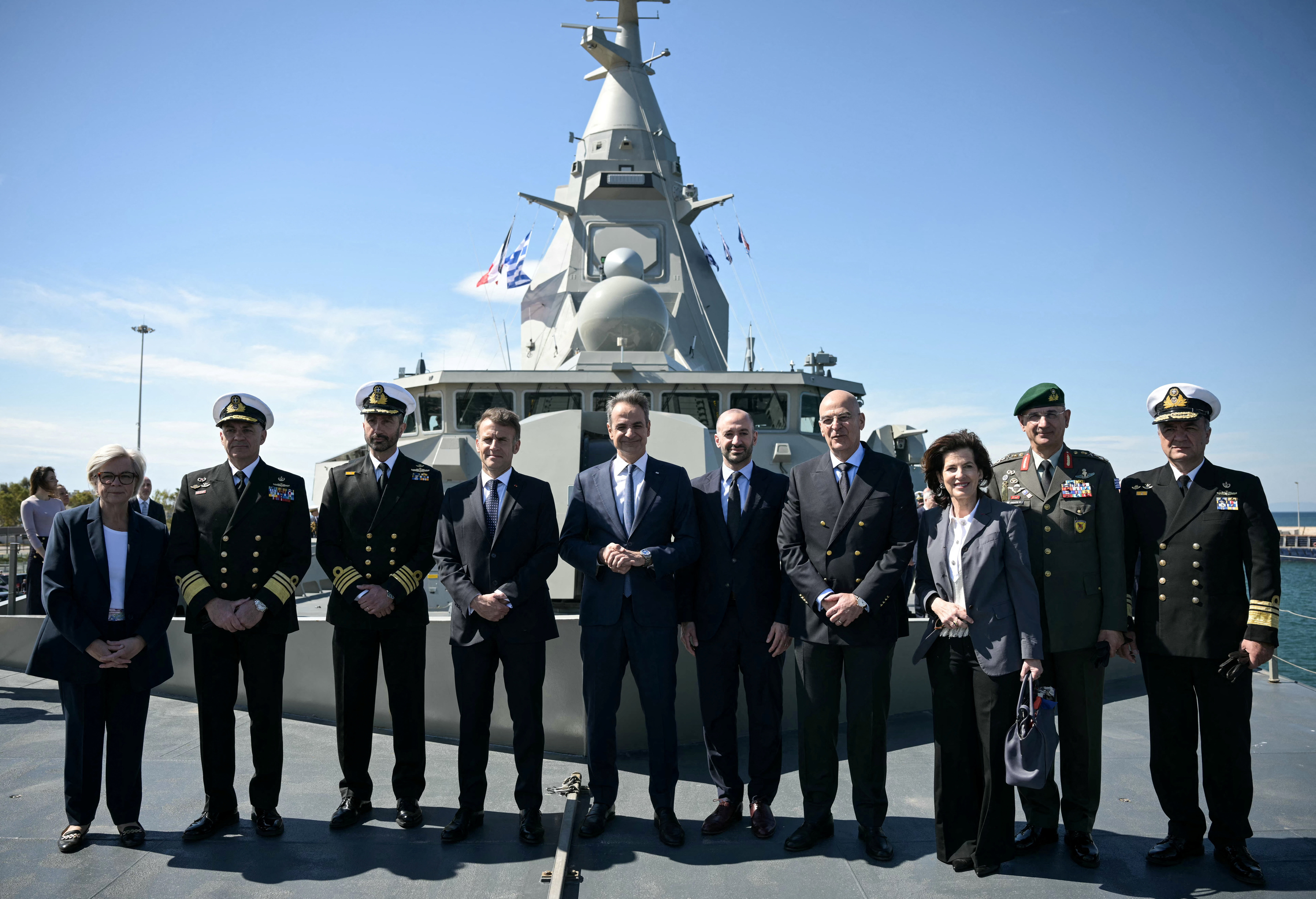 Support for Cyprus ‘gamechanger’ for EU defence, say Mitsotakis, Macron