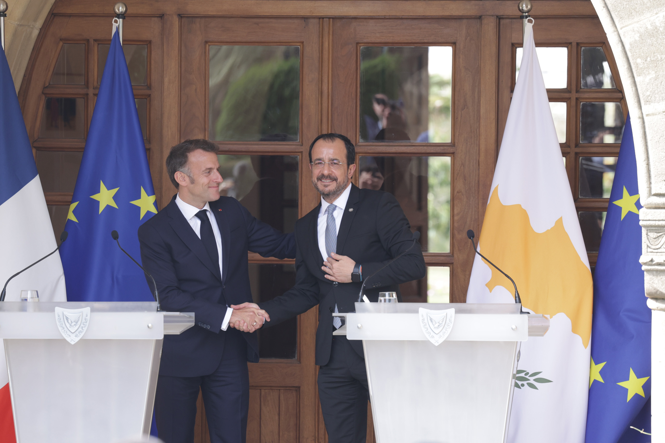 cover Macron voices strong support, says “France loves Cyprus”
