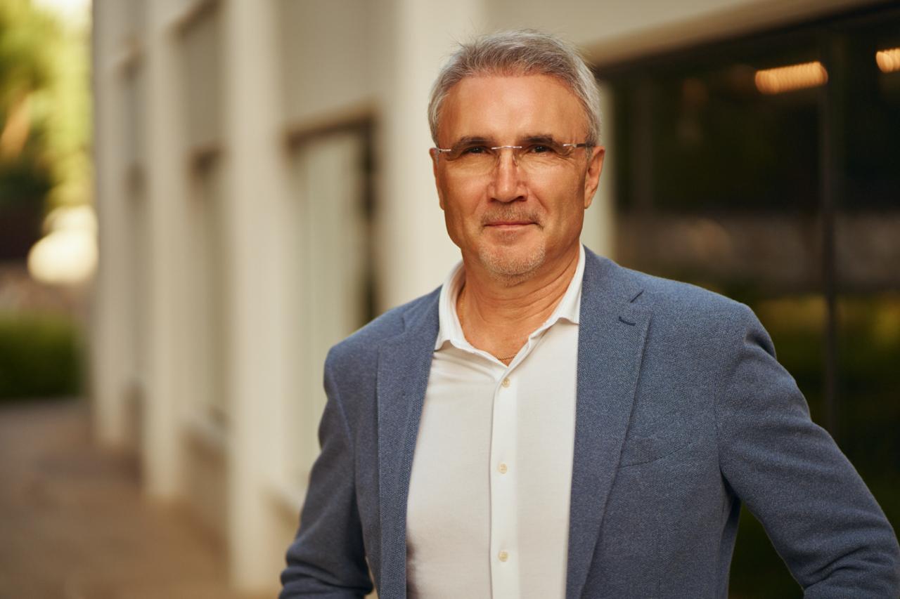 Oleg Khusaenov, CEO and Founder of Zubr Capital