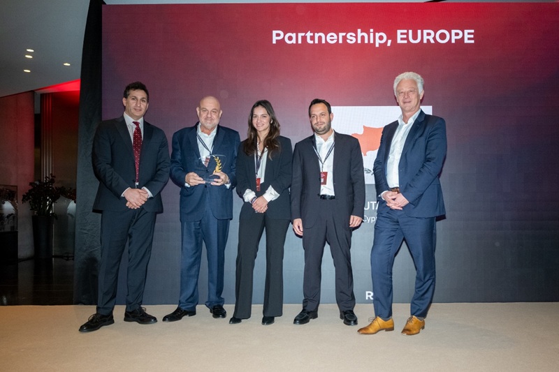 cover Pilakoutas Group, Renault Cyprus receive major accolade as &#8216;Best Partnership in Europe&#8217;