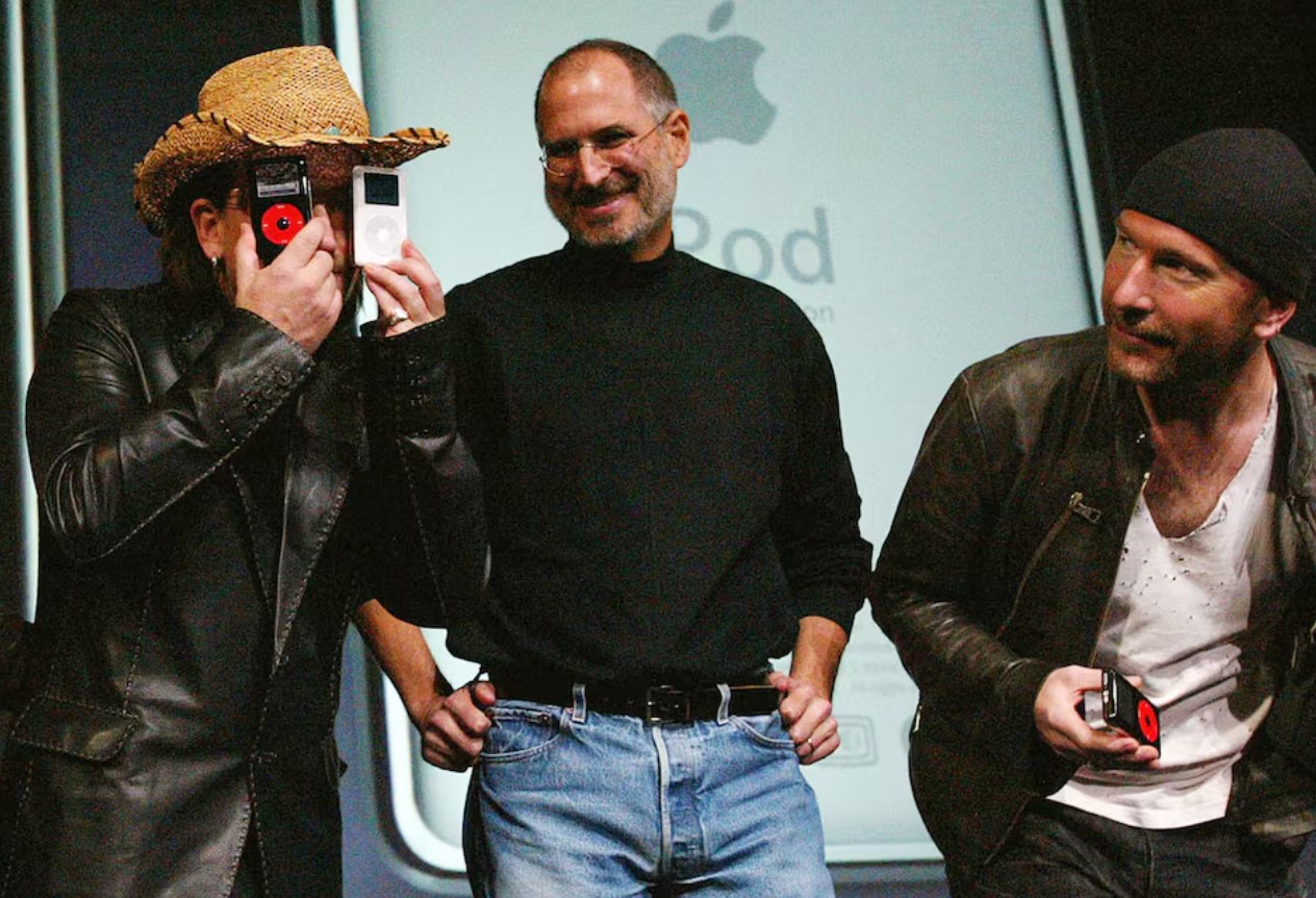 image Apple&#8217;s 50-year journey from garage to tech titan