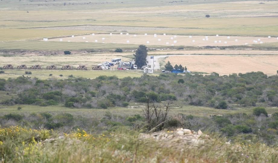 image Turkish tanks no longer lined up near Pergamos
