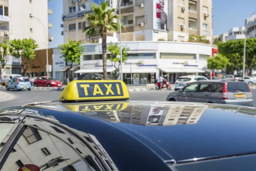 image Parliament approves stricter penalties over ‘pirate taxis’