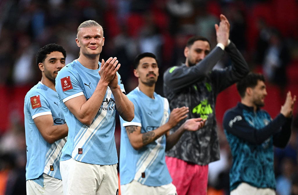 cover Man City look to extend win streak against Everton