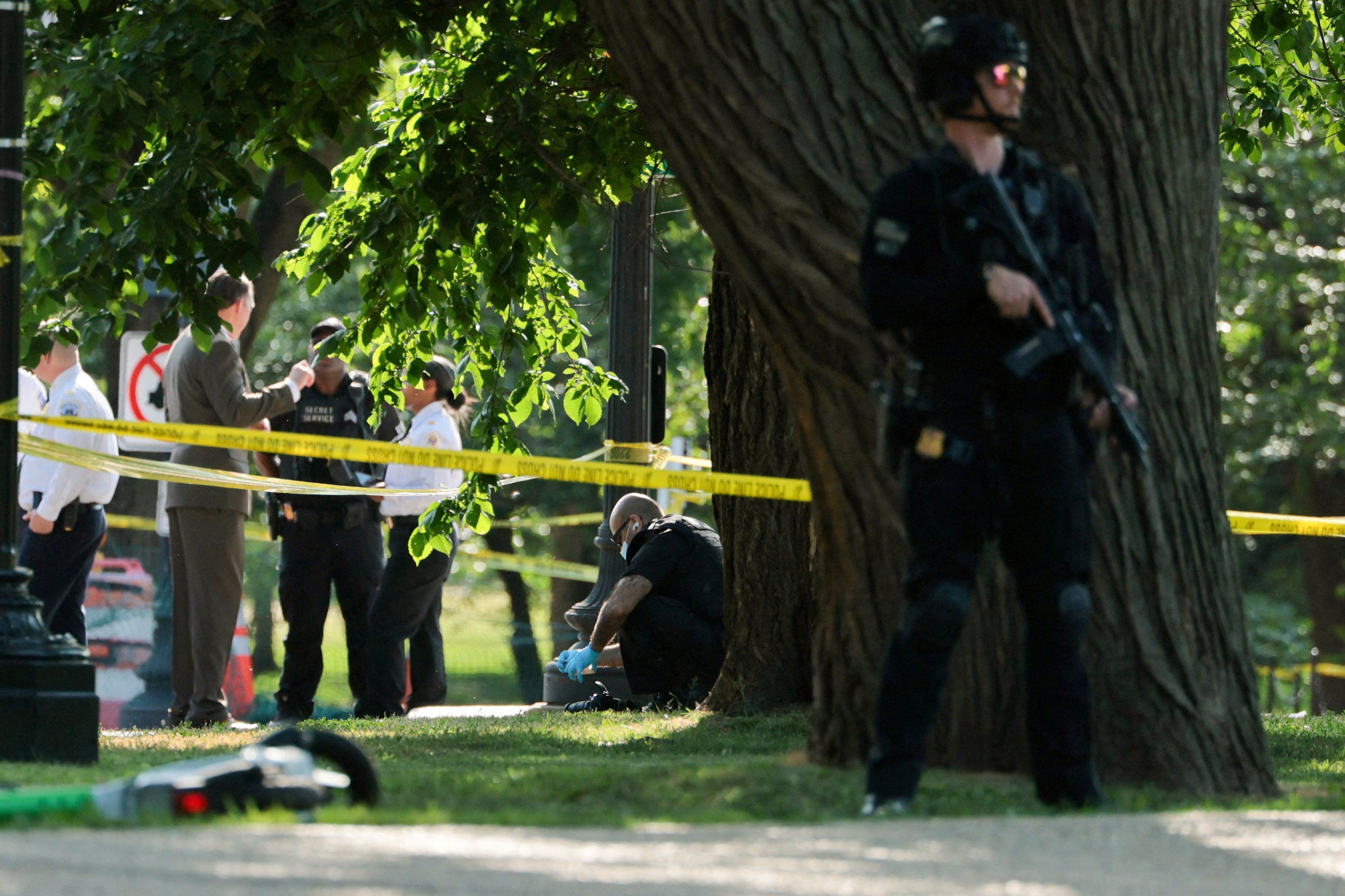 image Secret Service says it exchanged gunfire with armed suspect near White House