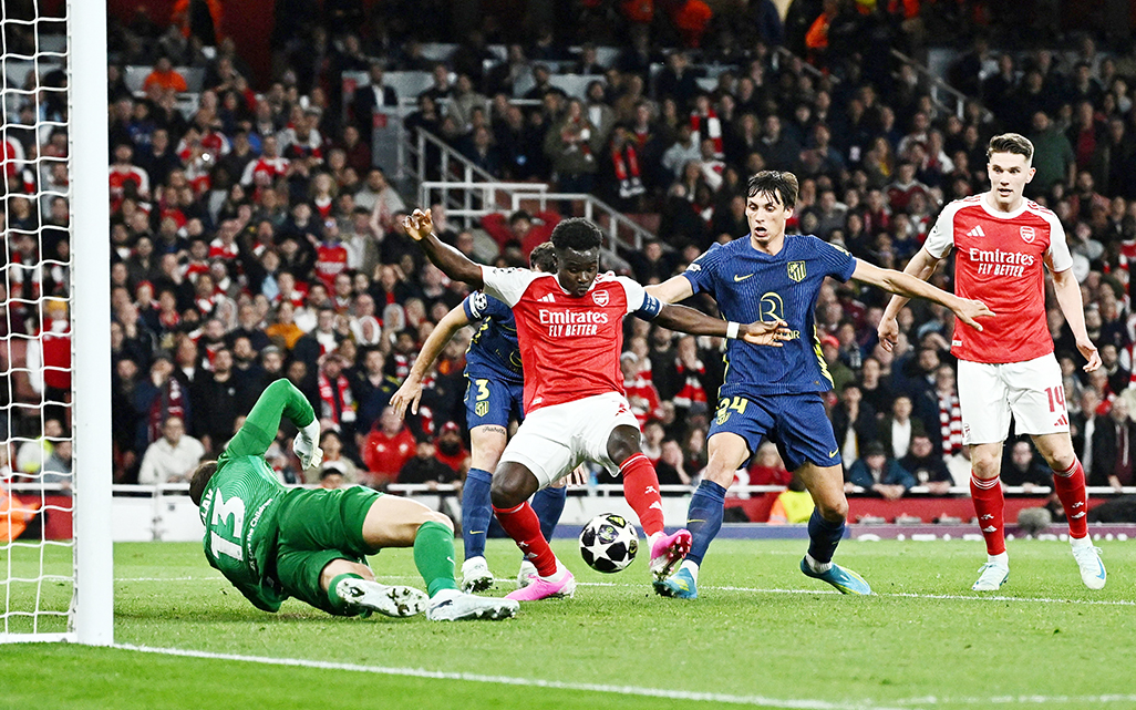 image Saka sends Arsenal past Atletico into Champions League final