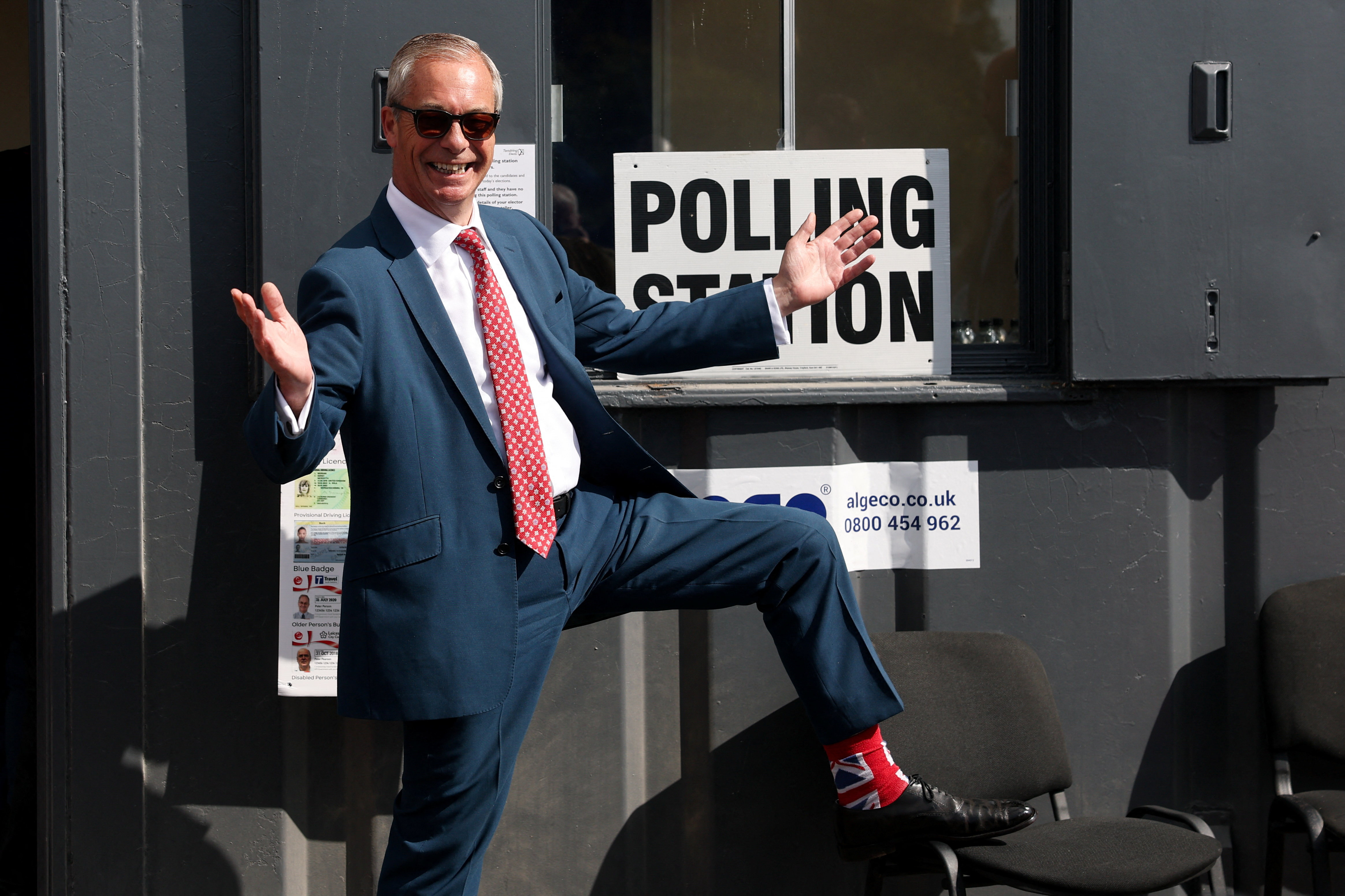 cover Labour Party suffers heavy early losses as Reform gains in elections