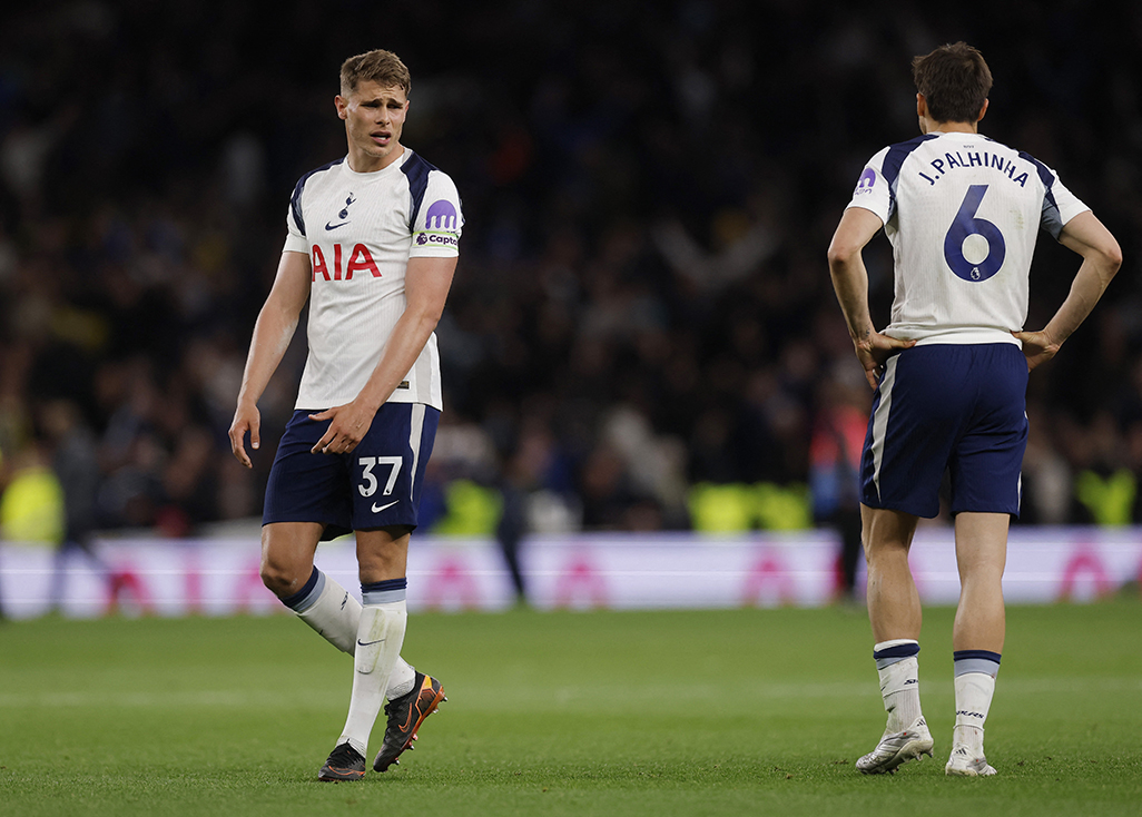 image Spurs relegation fears remain after home draw with Leeds